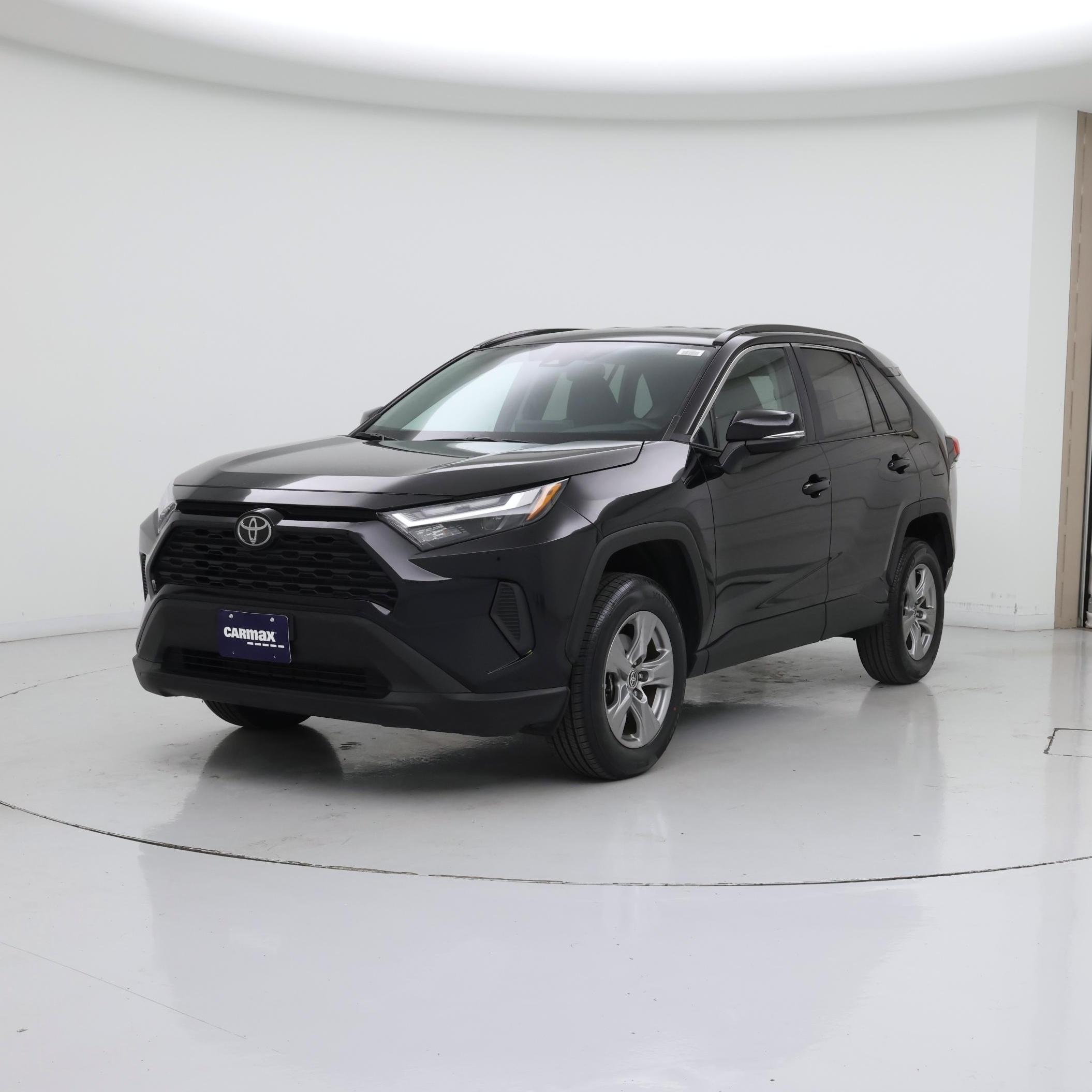 Thumbnail: 2023 Toyota RAV4 - 4