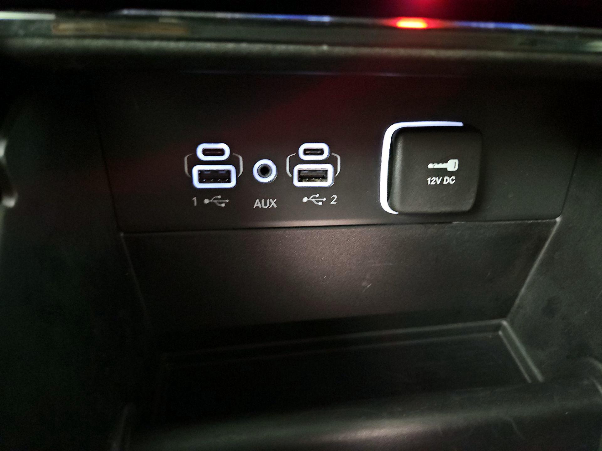 Thumbnail: 2024 Jeep Grand Cherokee - 19