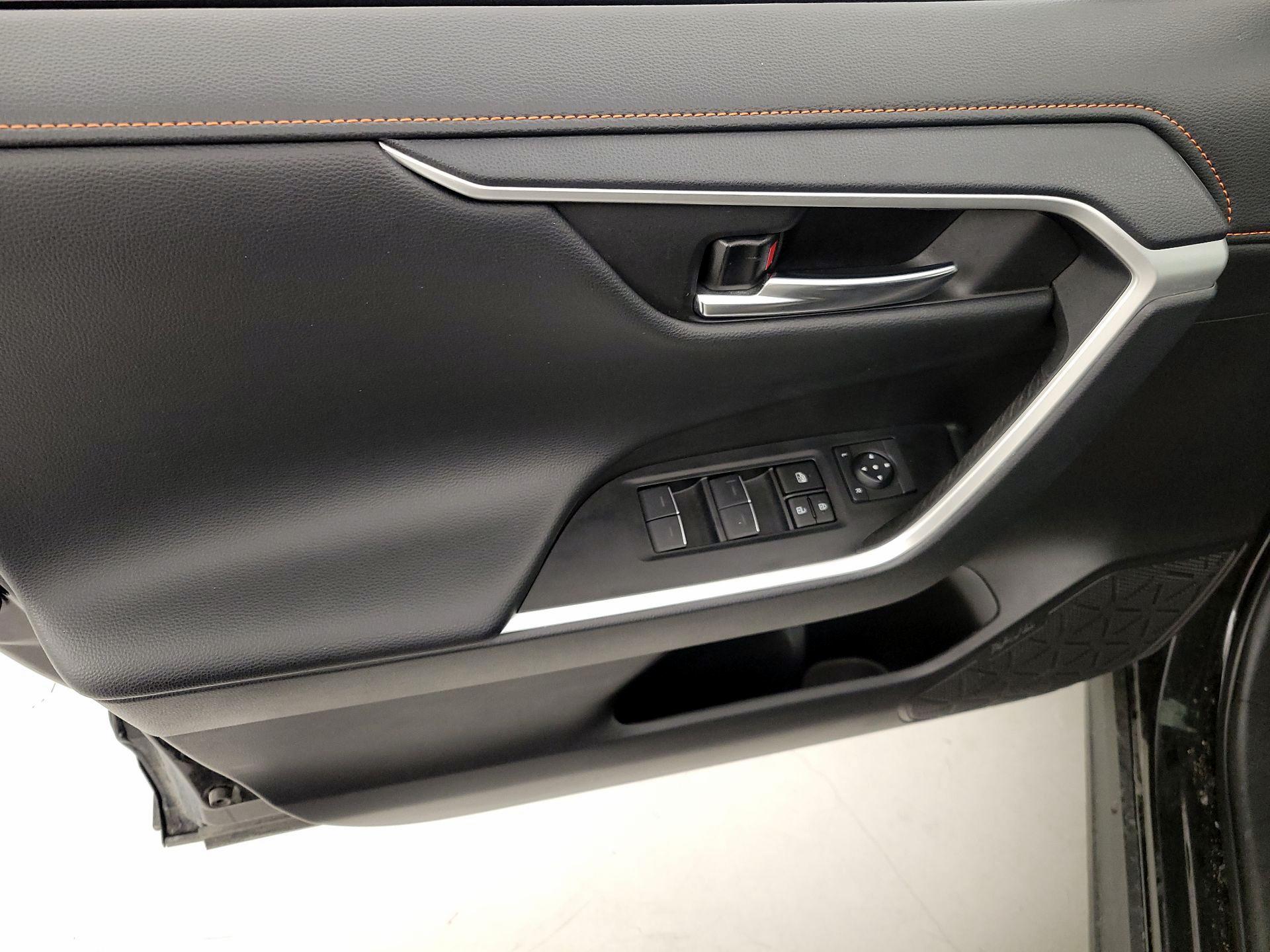 Thumbnail: 2024 Toyota RAV4 - 12