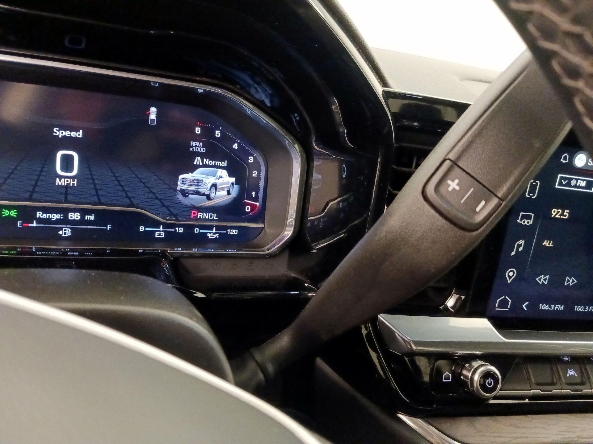 Thumbnail: 2025 GMC Sierra 1500 - 18