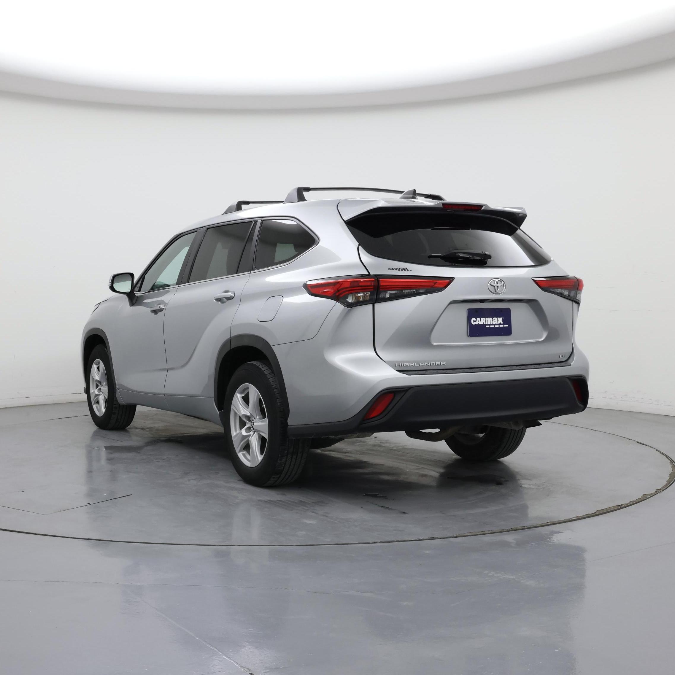 Thumbnail: 2023 Toyota Highlander - 2