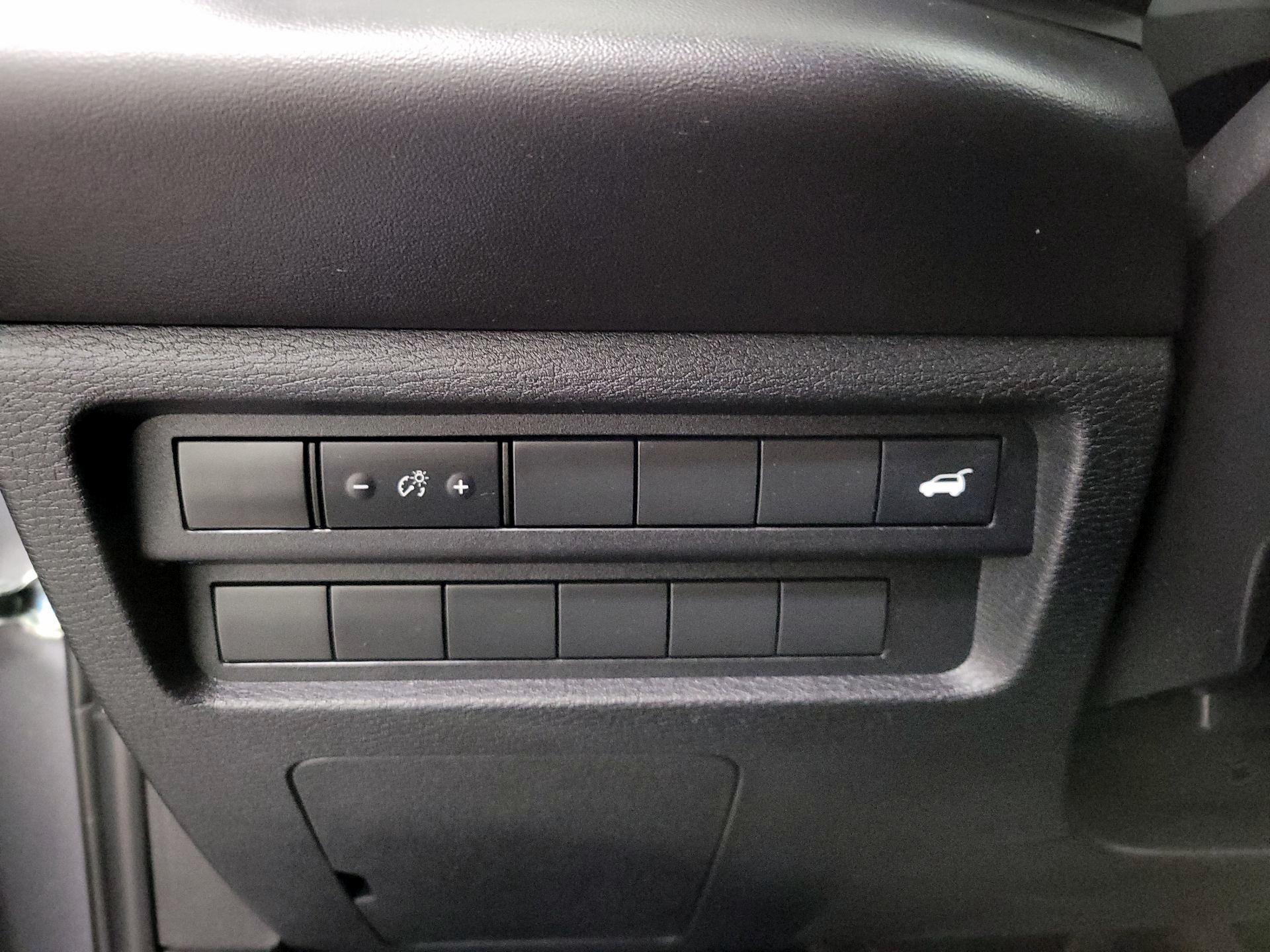 Thumbnail: 2022 Mitsubishi Outlander - 13