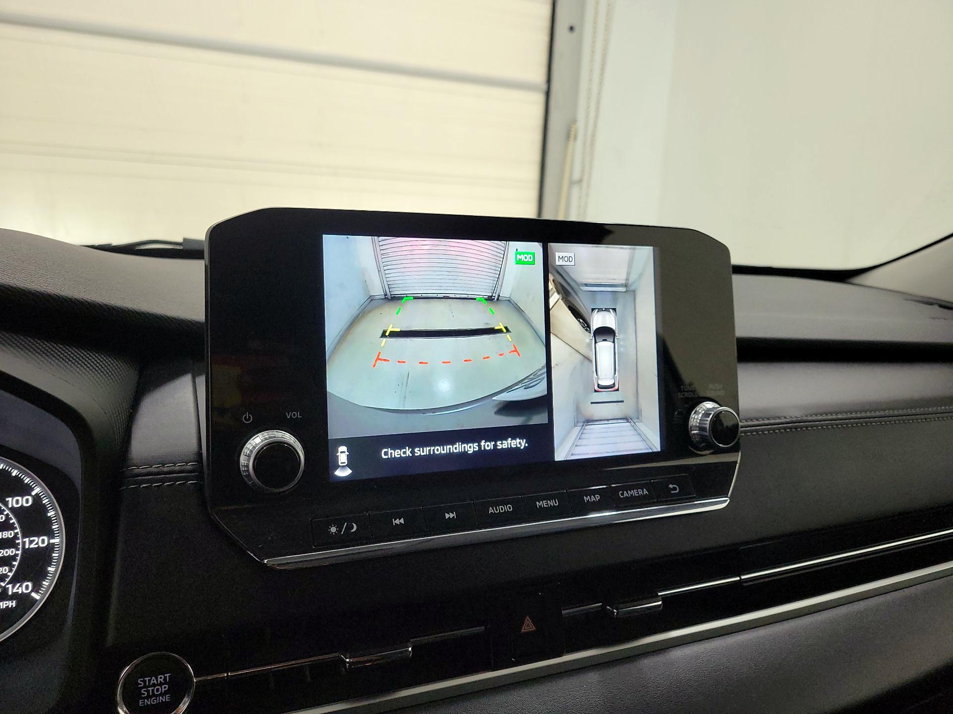 Thumbnail: 2022 Mitsubishi Outlander - 15