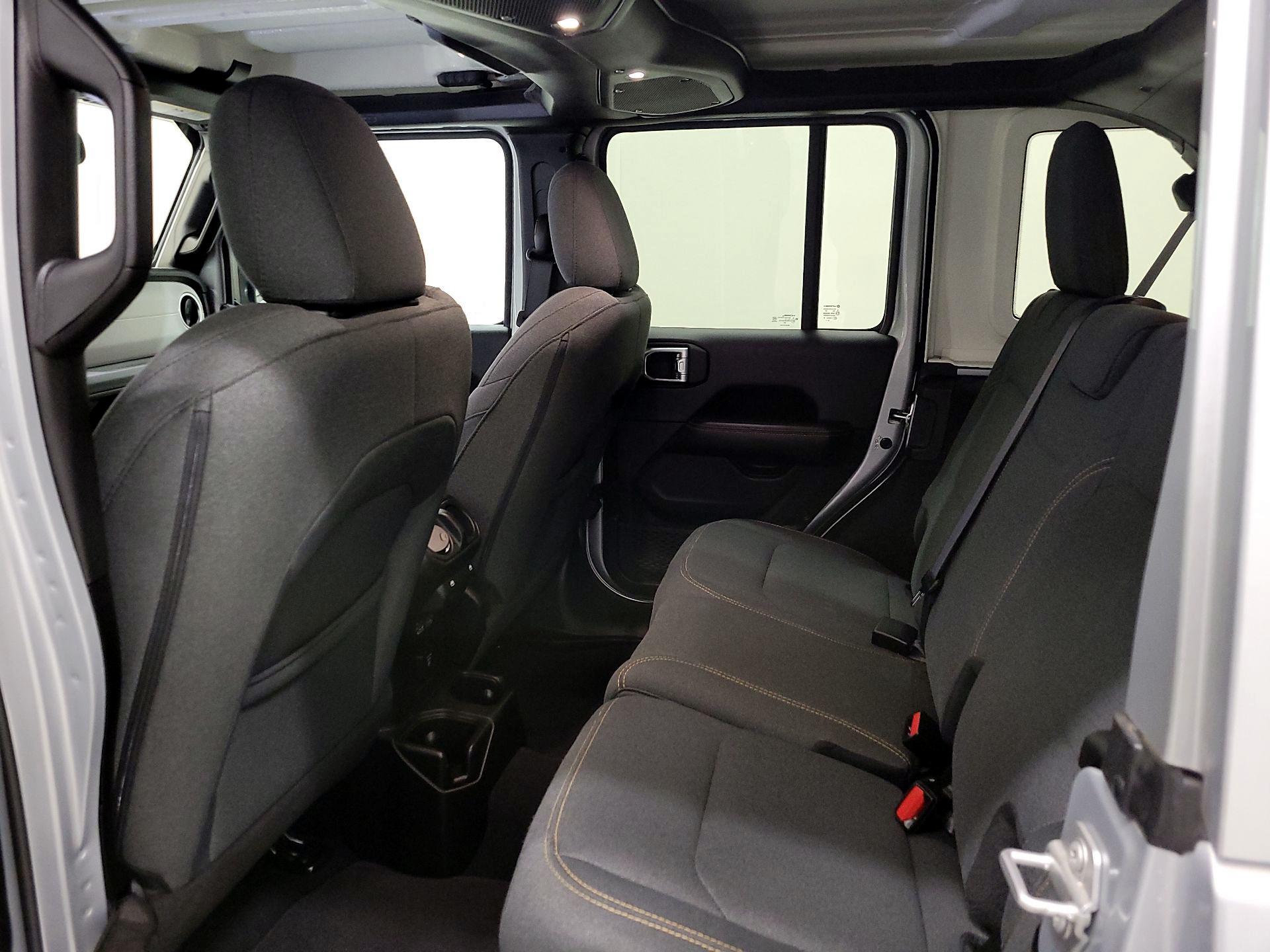 Thumbnail: 2024 Jeep Wrangler - 19