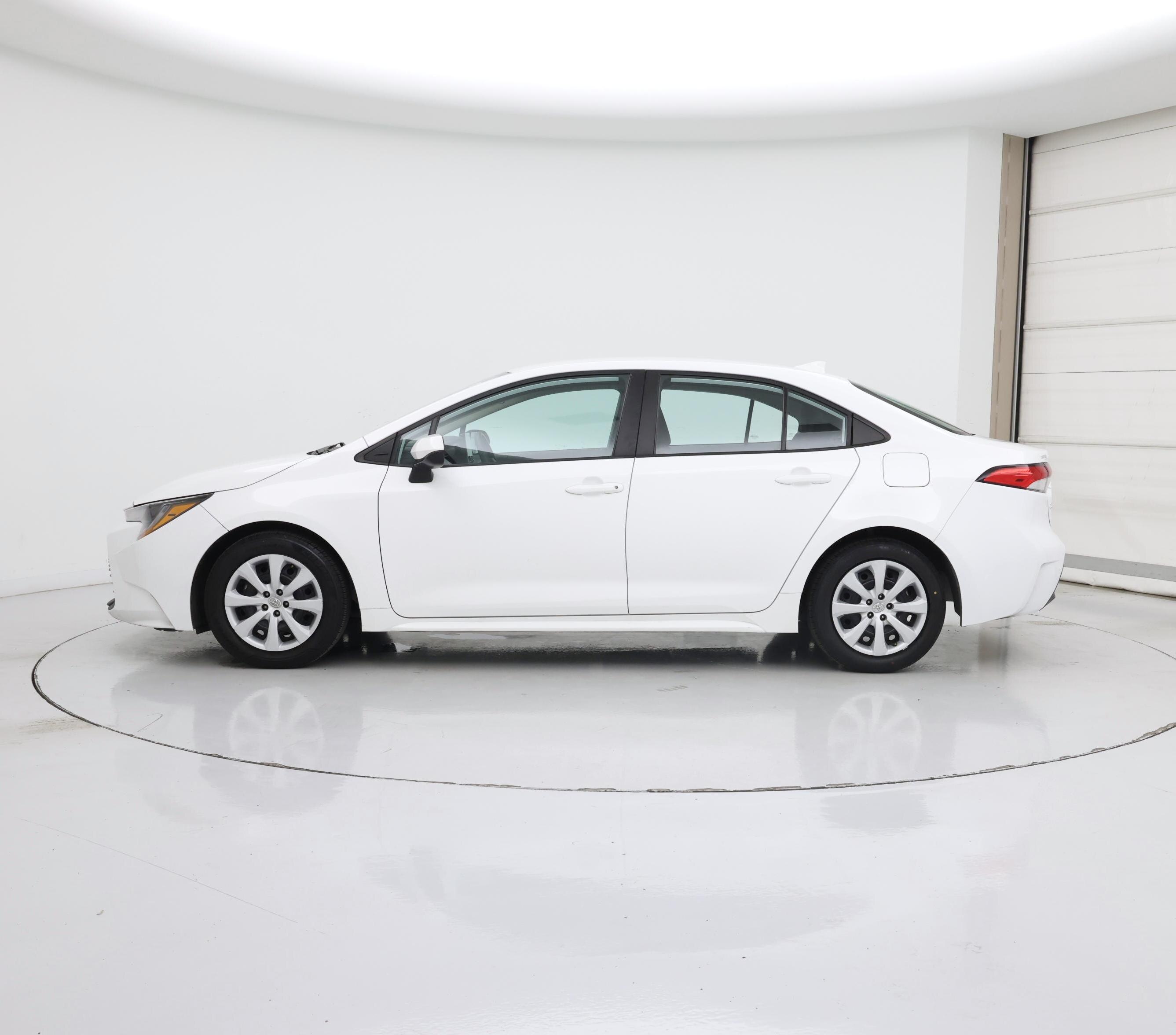 Thumbnail: 2024 Toyota Corolla - 3