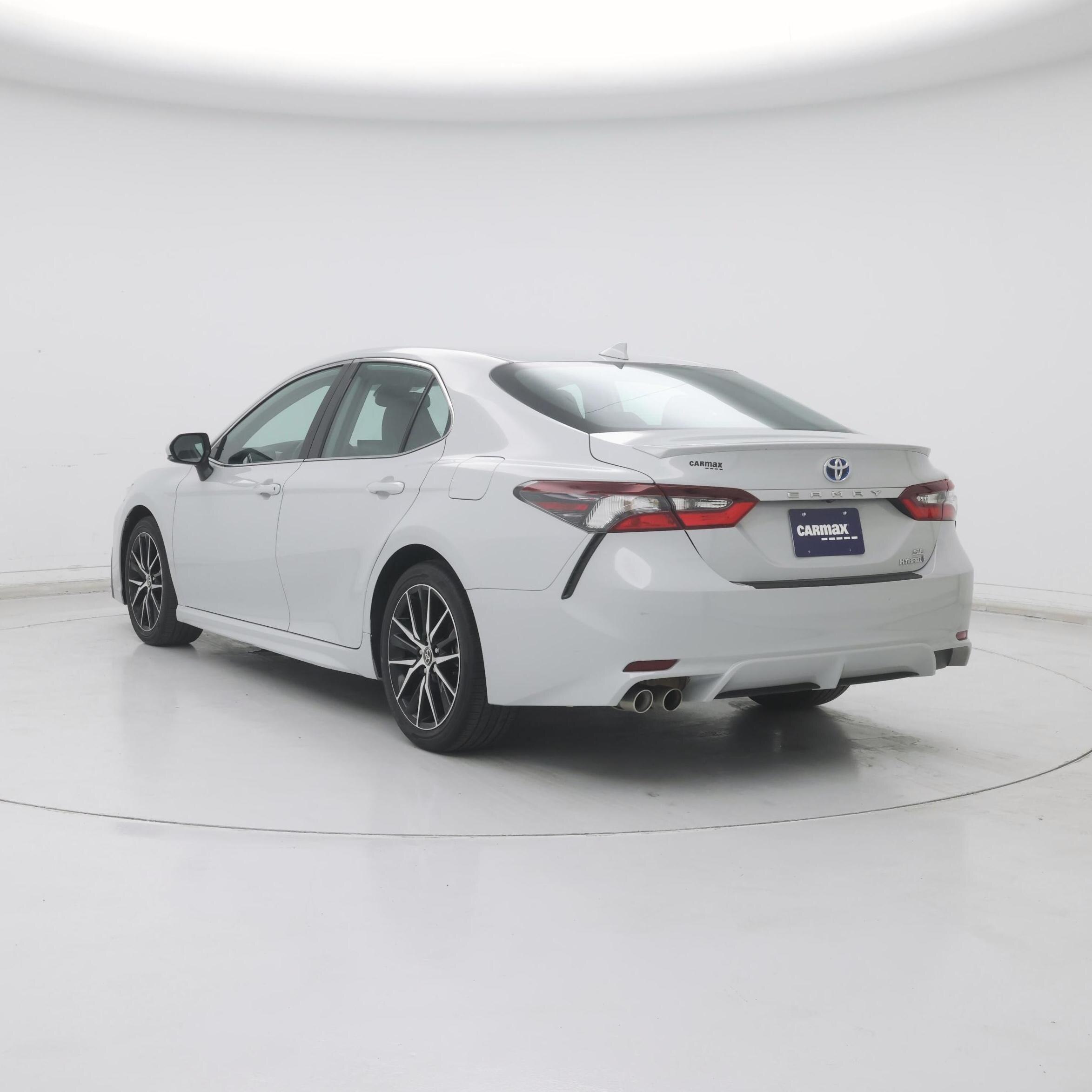 Thumbnail: 2022 Toyota Camry - 2