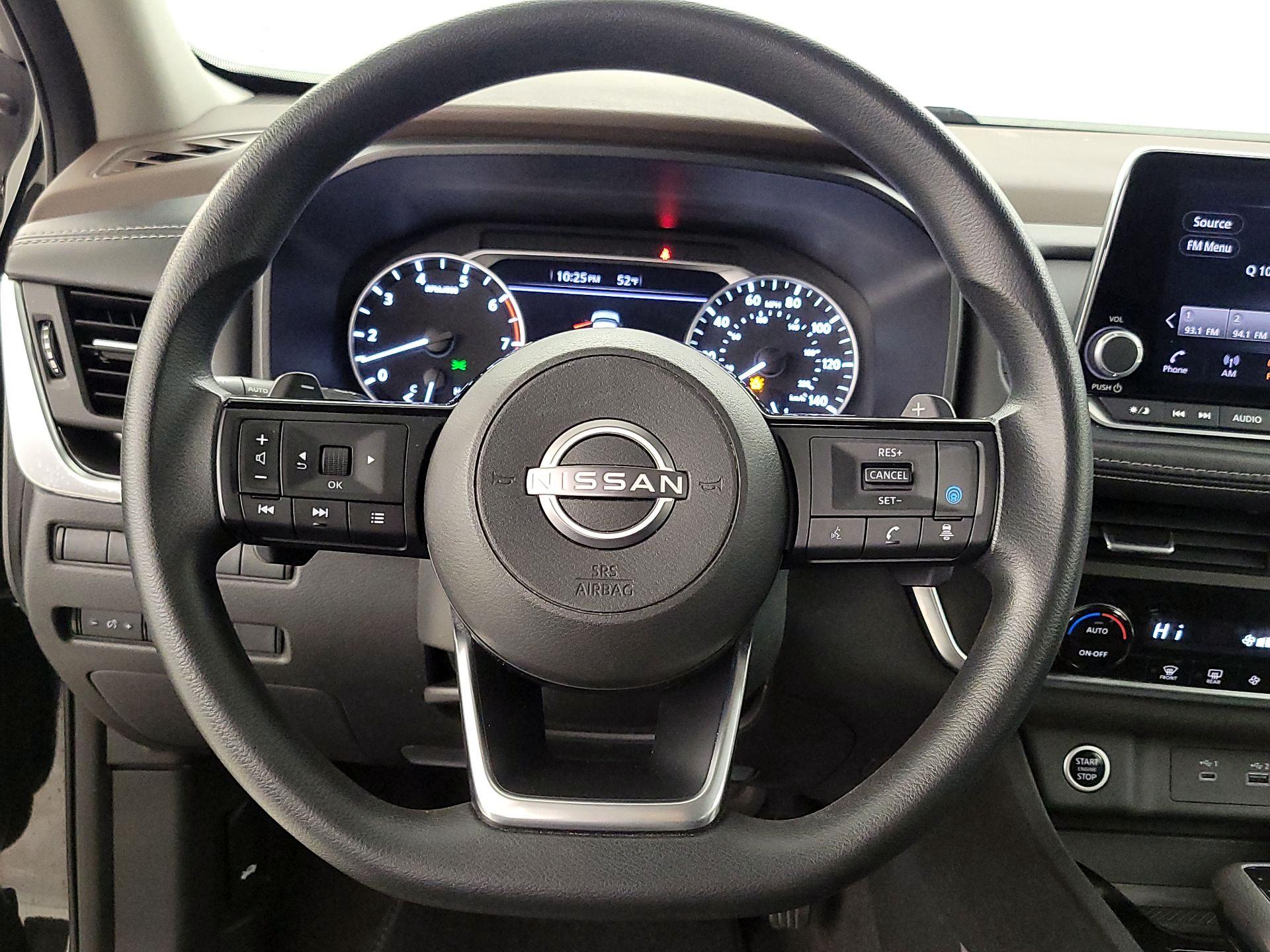 Thumbnail: 2023 Nissan Rogue - 10