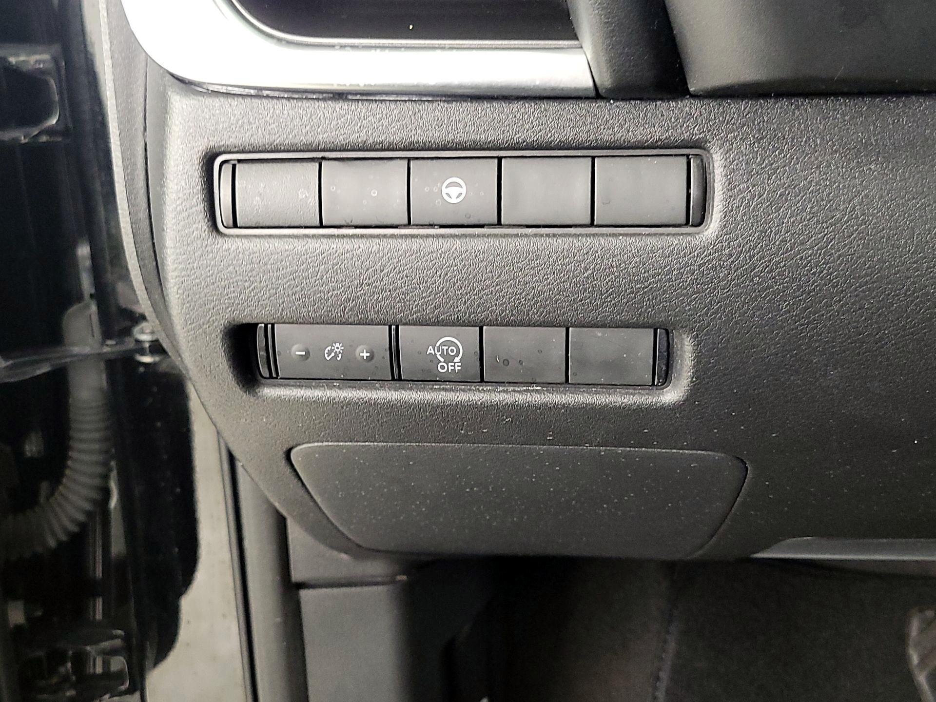 Thumbnail: 2023 Nissan Rogue - 13