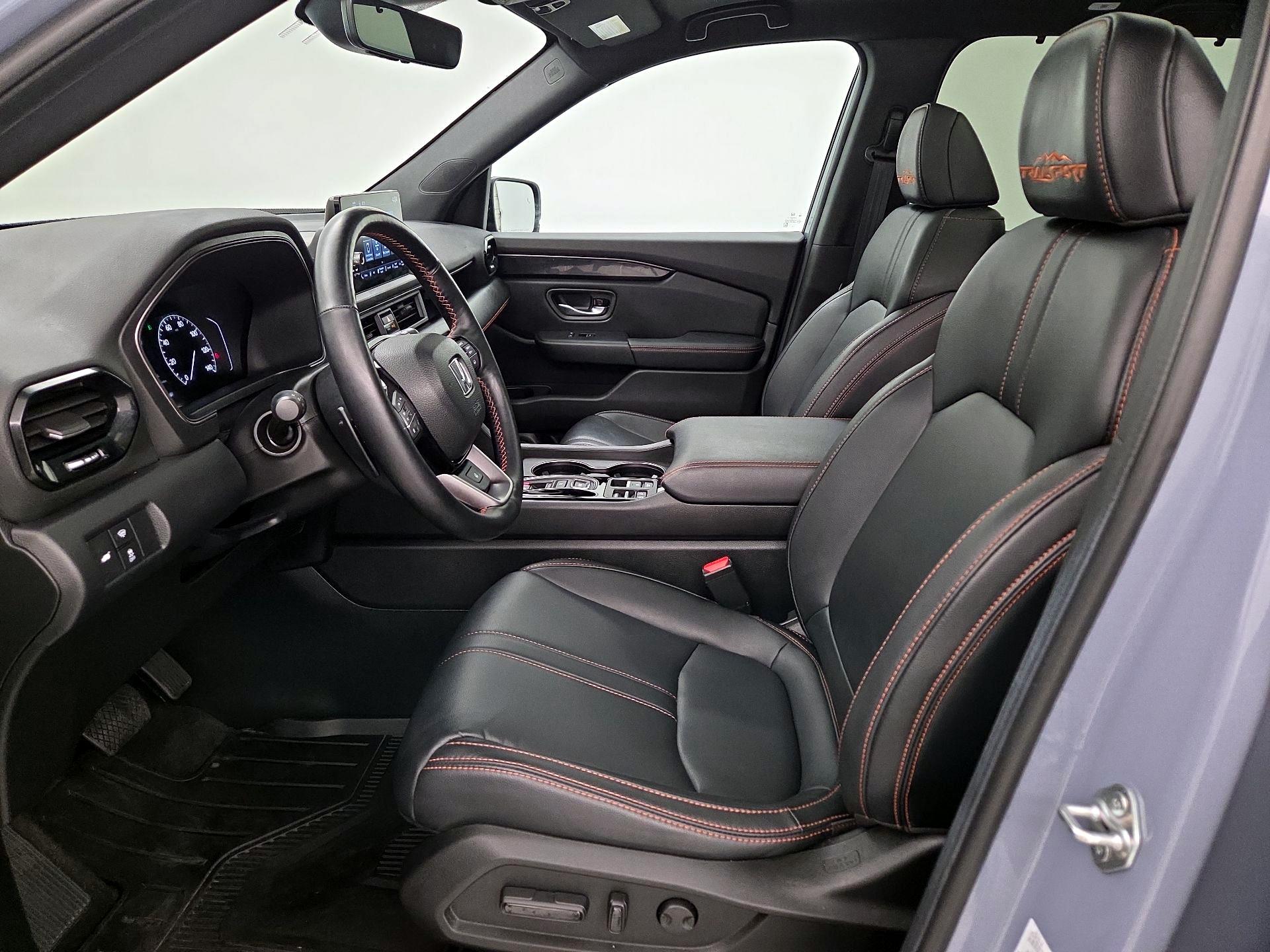 Thumbnail: 2025 Honda Pilot - 11