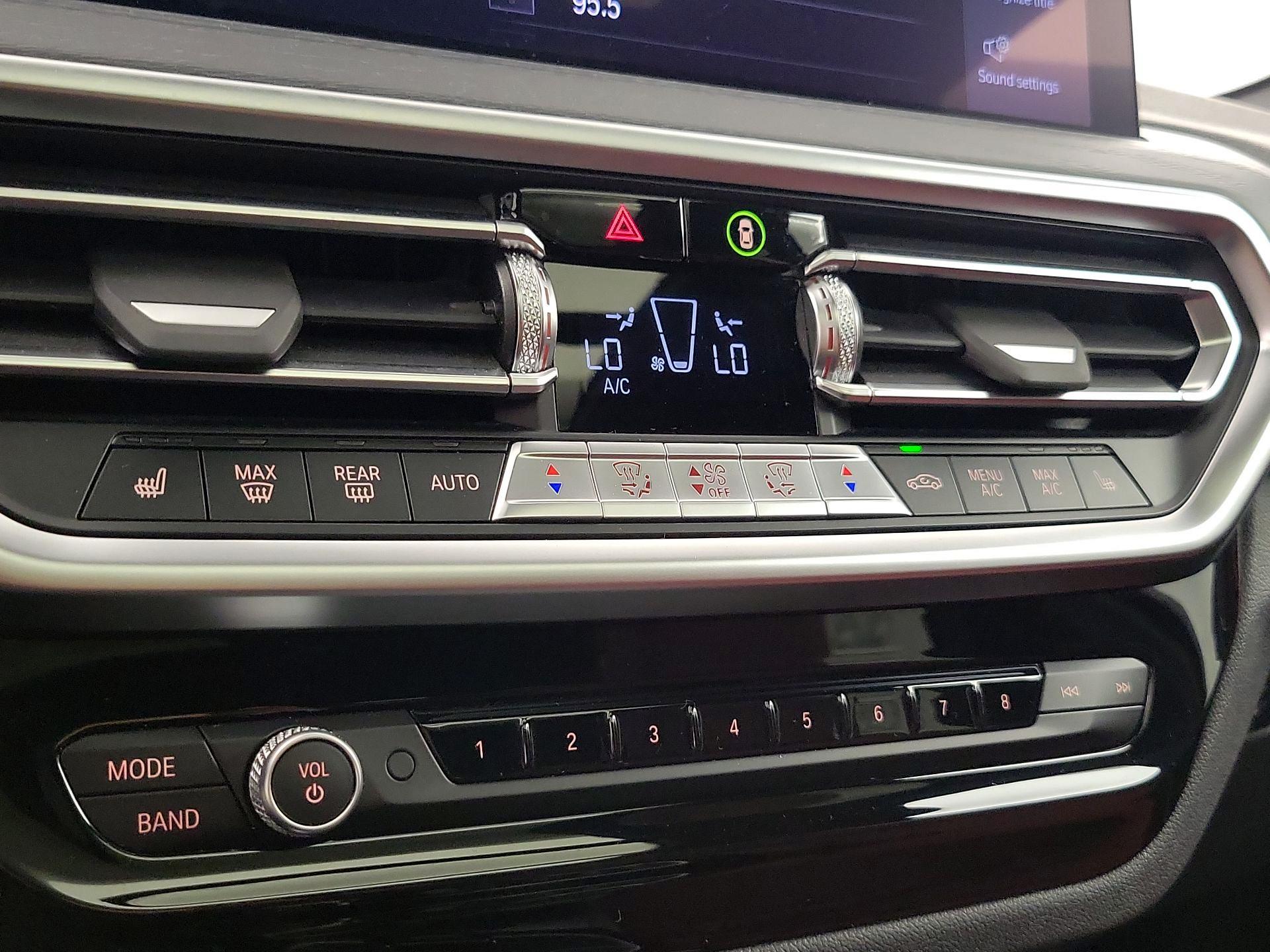 Thumbnail: 2023 BMW X3 - 17