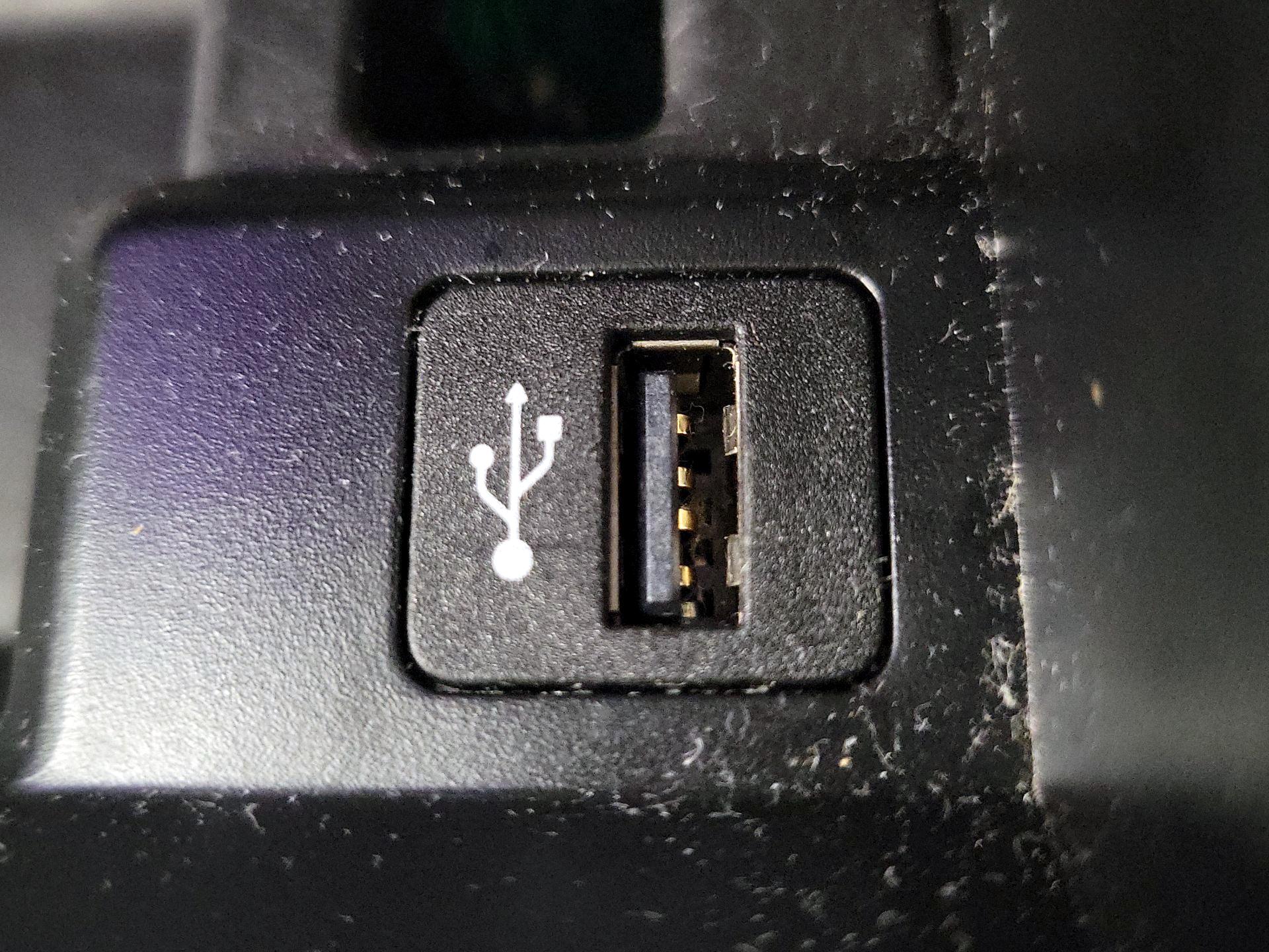 Thumbnail: 2023 BMW X3 - 19