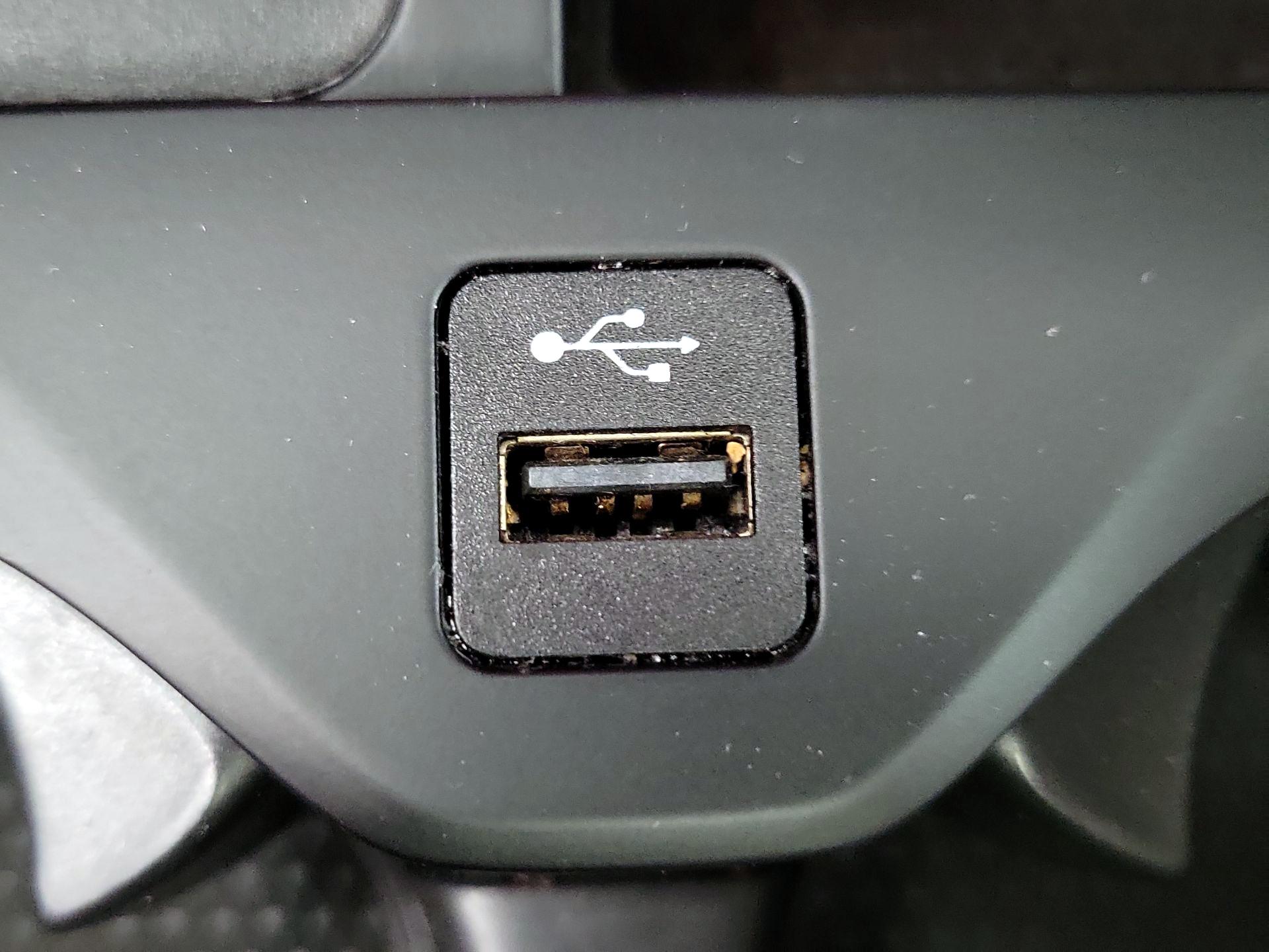 Thumbnail: 2023 BMW X5 - 19