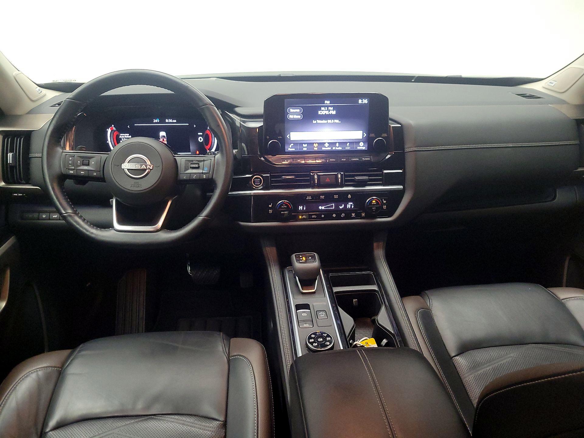 Thumbnail: 2023 Nissan Pathfinder - 9