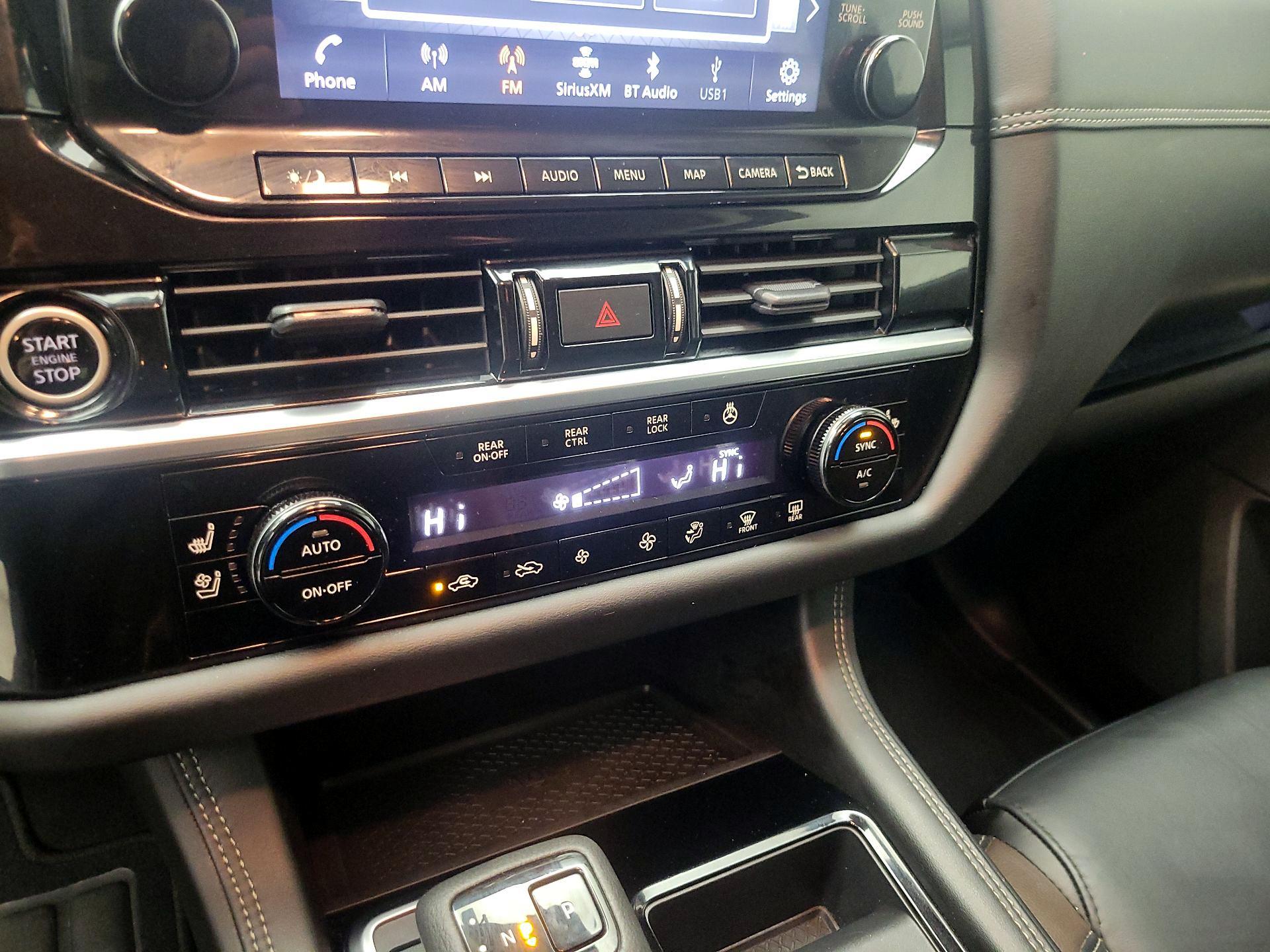 Thumbnail: 2023 Nissan Pathfinder - 16