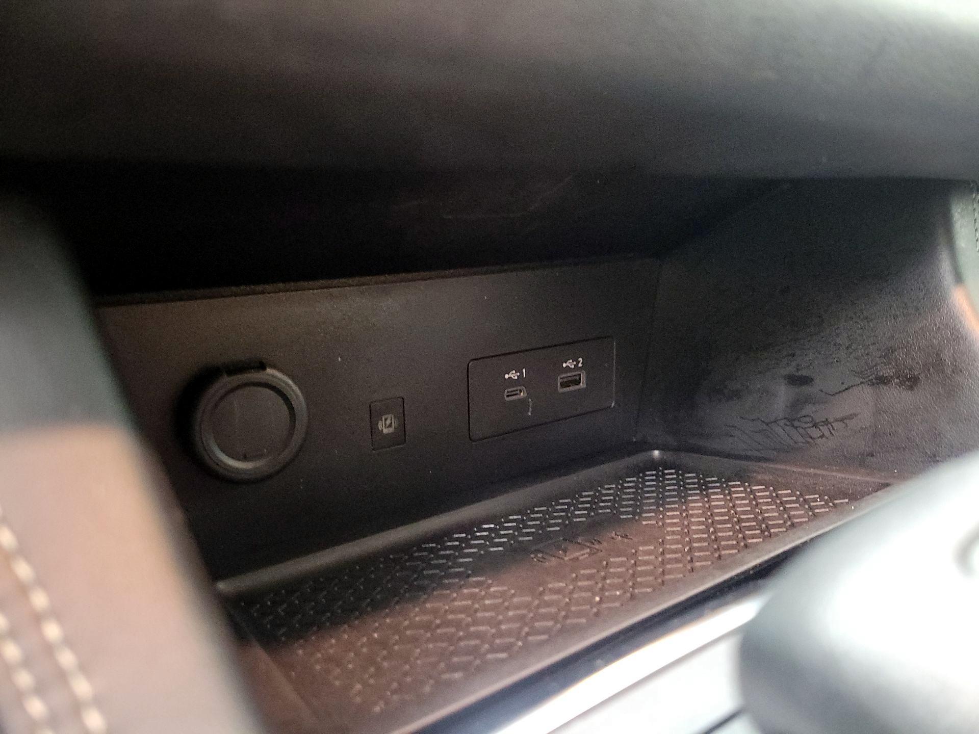 Thumbnail: 2023 Nissan Pathfinder - 18