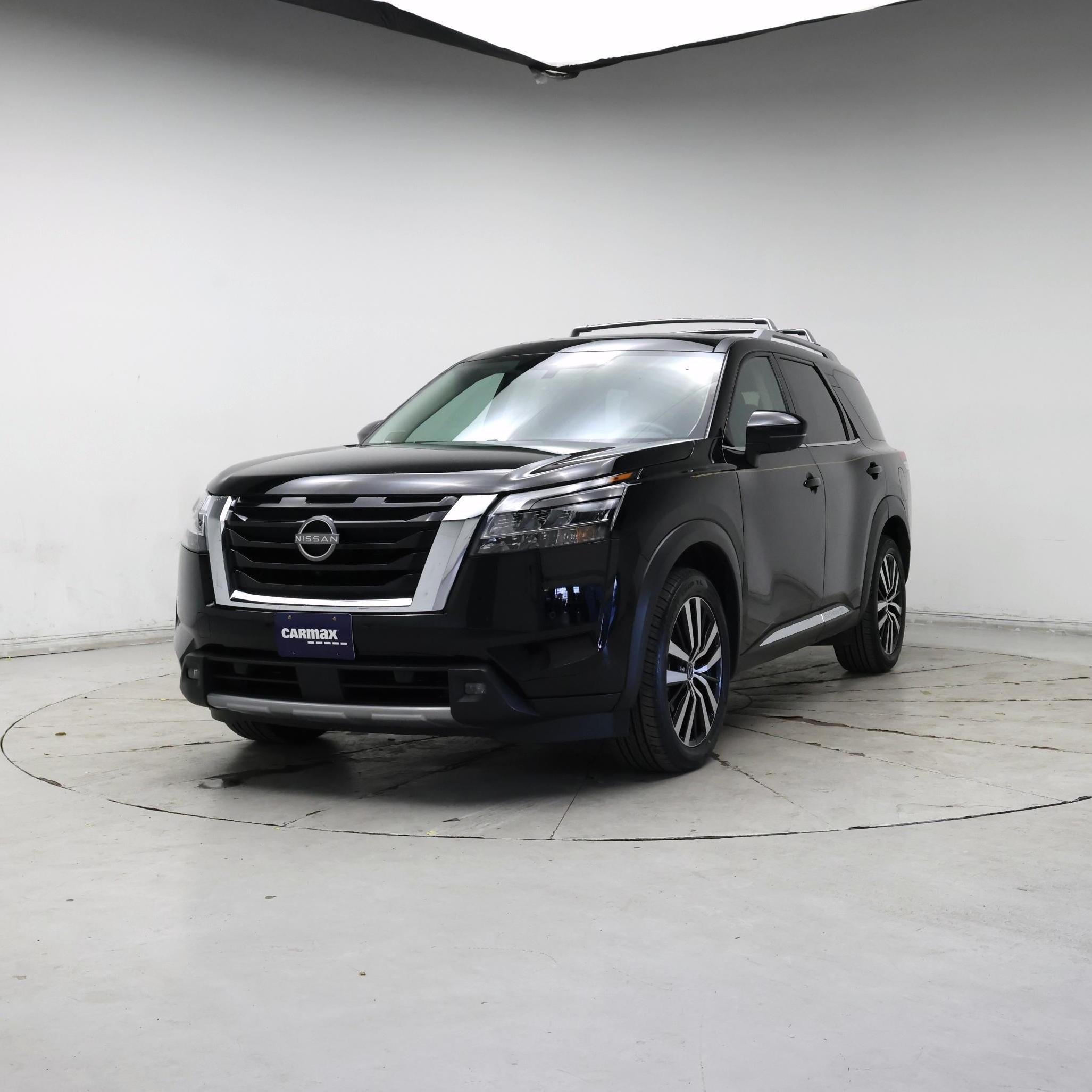 Thumbnail: 2023 Nissan Pathfinder - 4