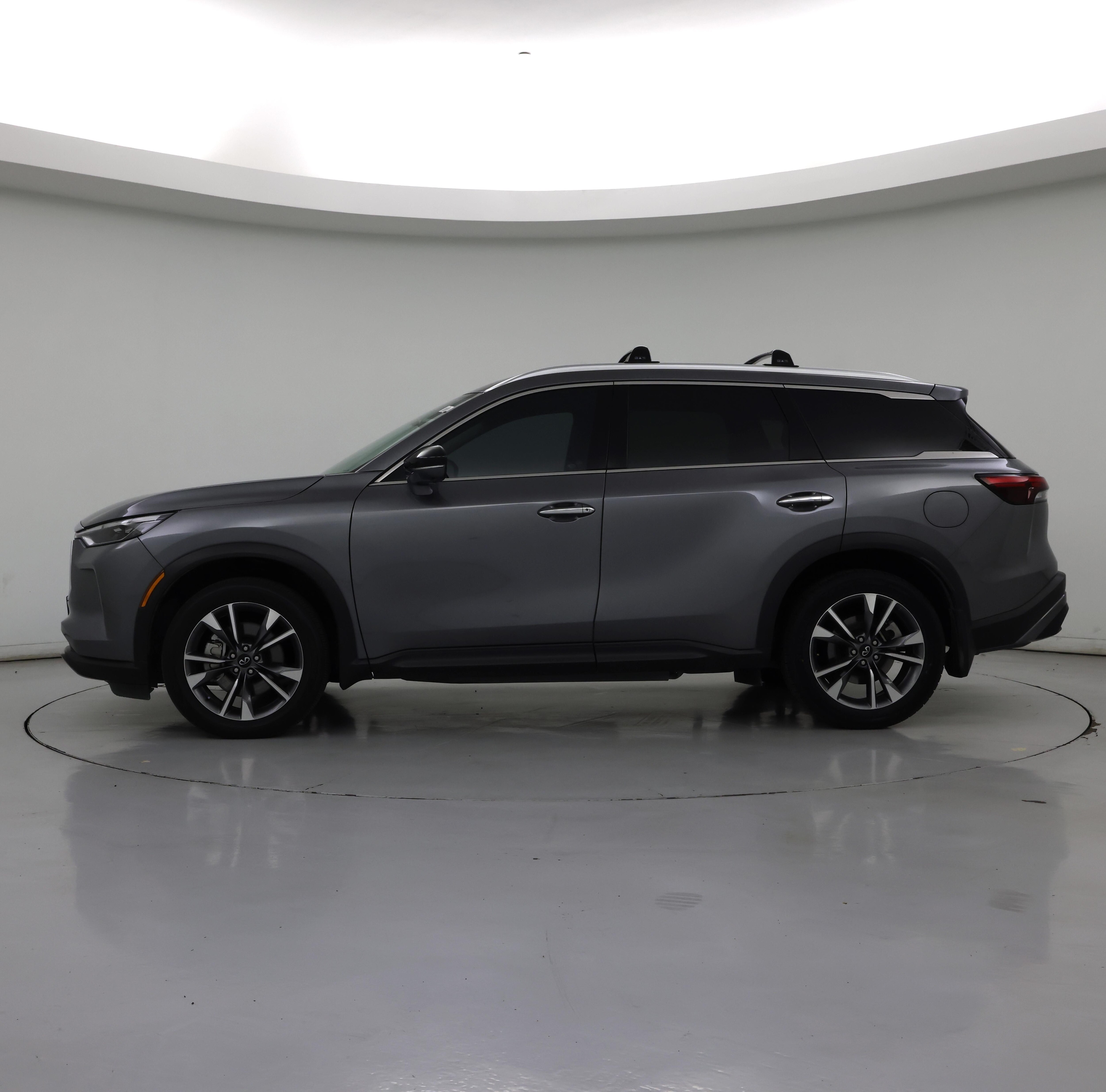 Thumbnail: 2023 INFINITI QX60 - 3