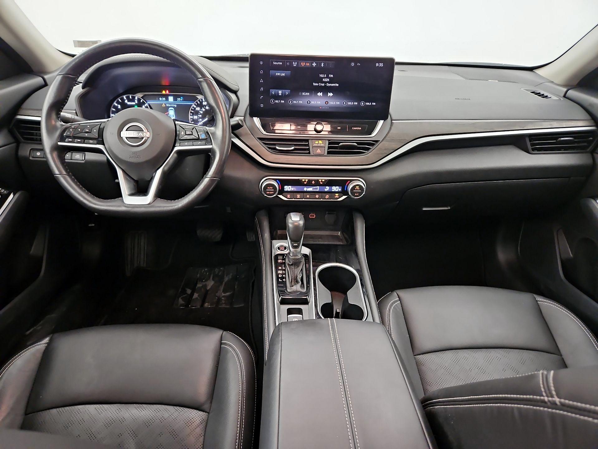 Thumbnail: 2023 Nissan Altima - 9