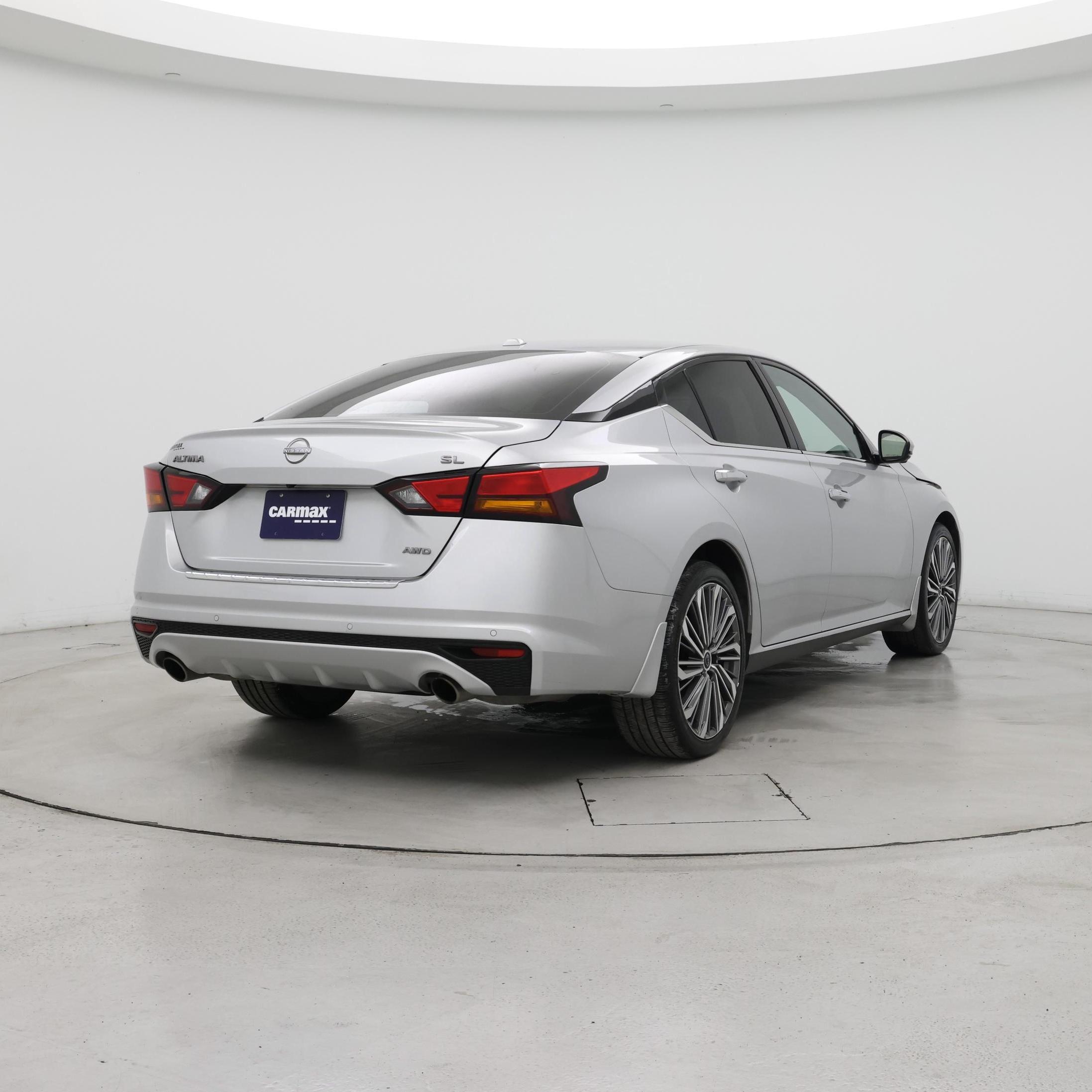 Thumbnail: 2023 Nissan Altima - 8