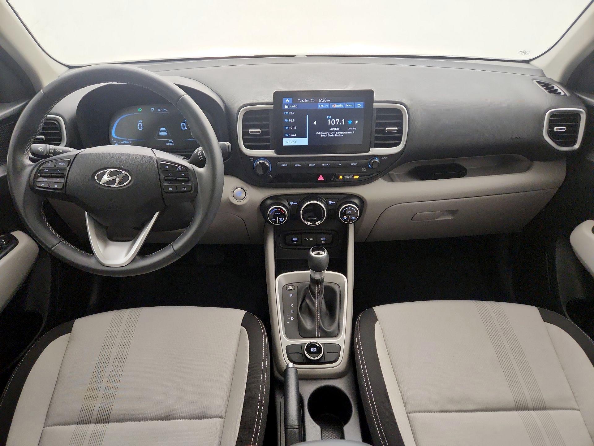 Thumbnail: 2024 Hyundai Venue - 9