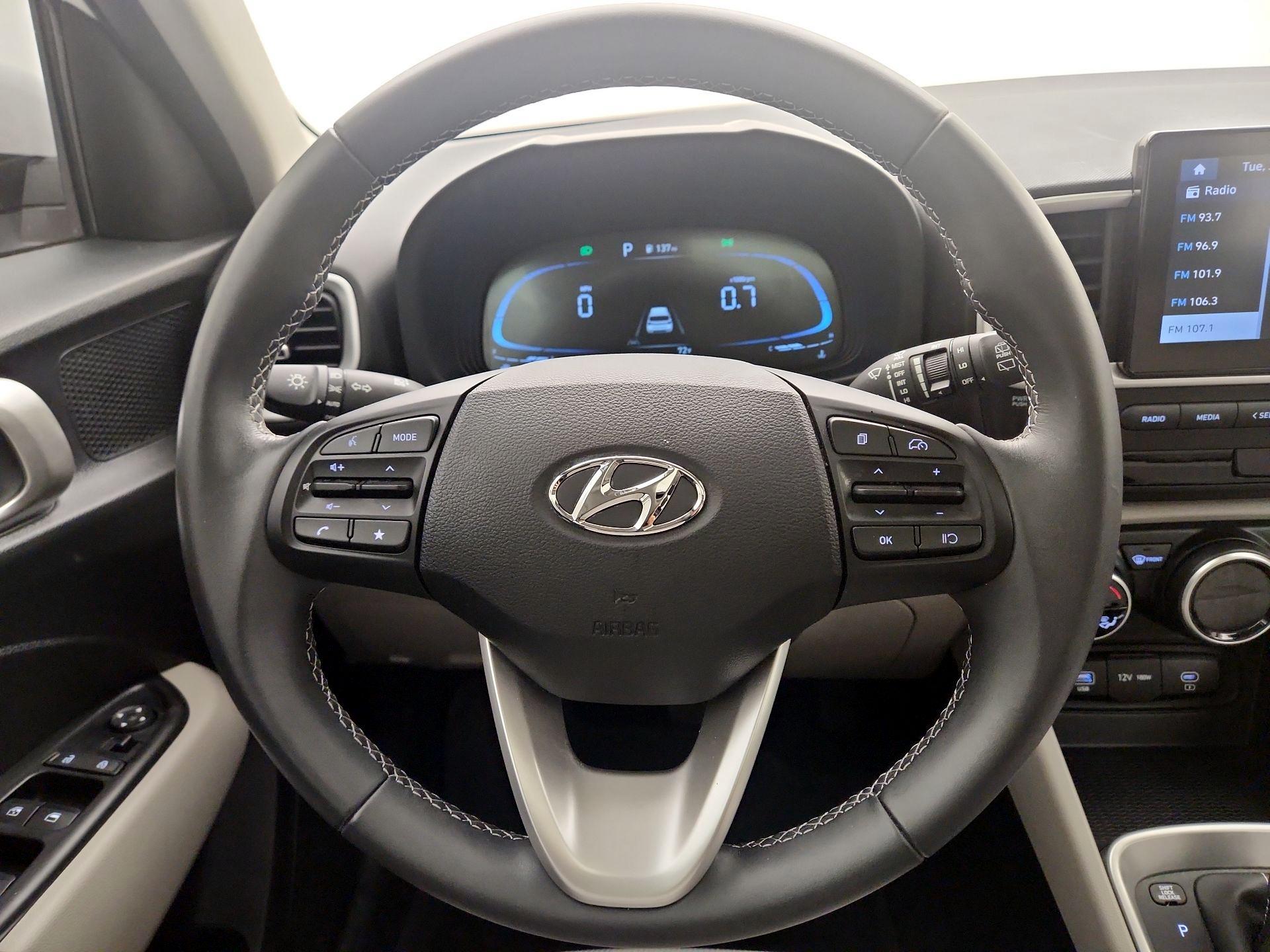 Thumbnail: 2024 Hyundai Venue - 10