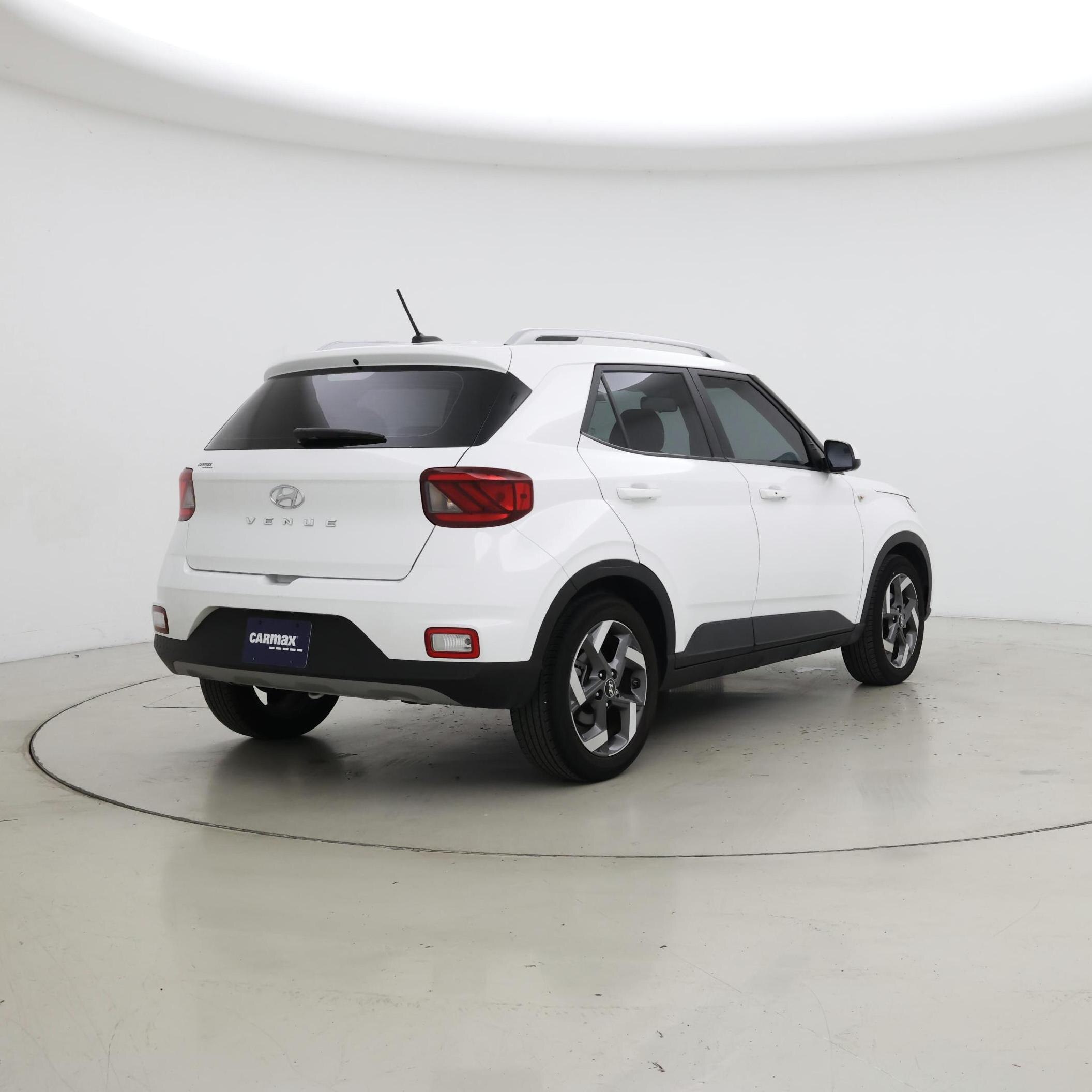 Thumbnail: 2024 Hyundai Venue - 8