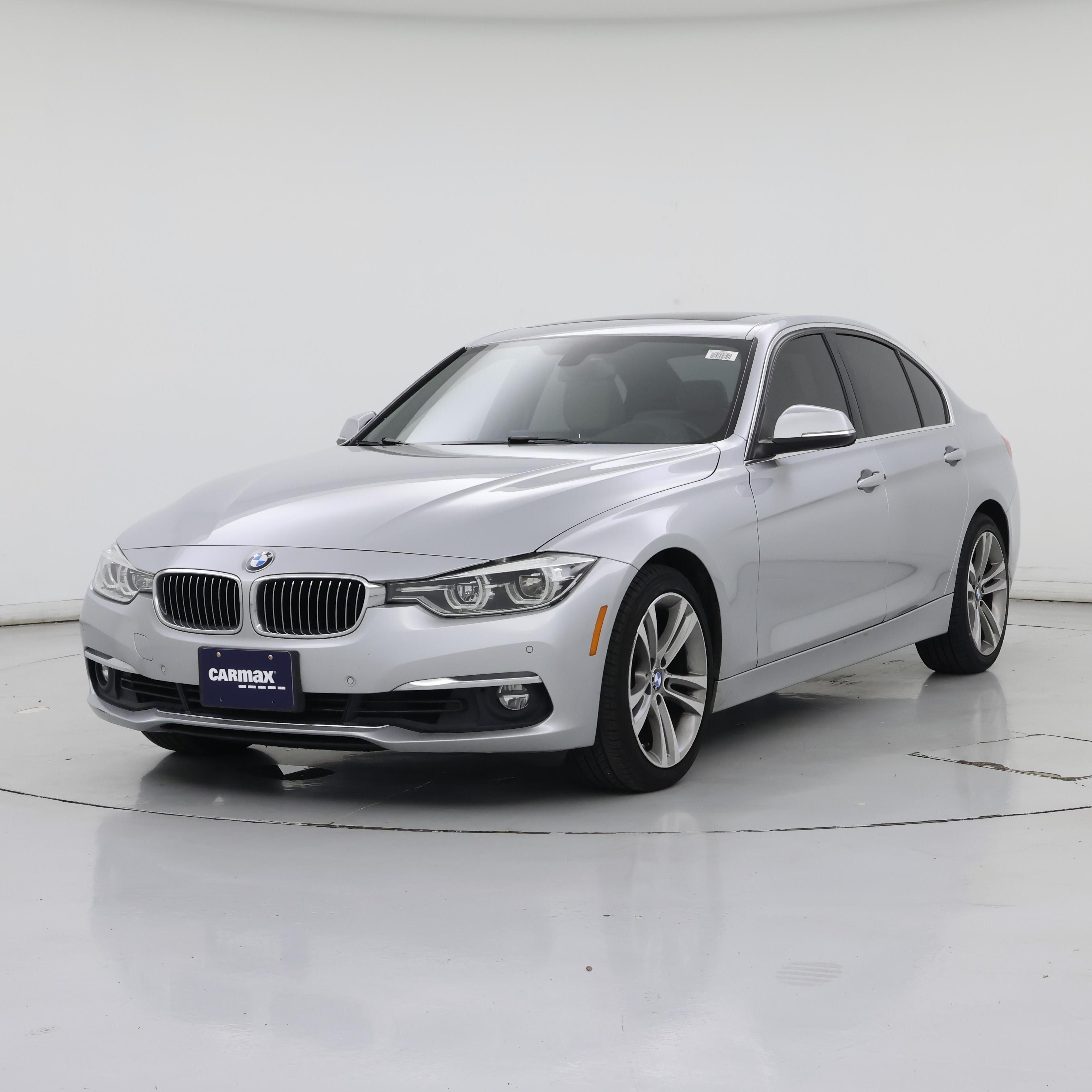 Thumbnail: 2016 BMW 3 Series - 4