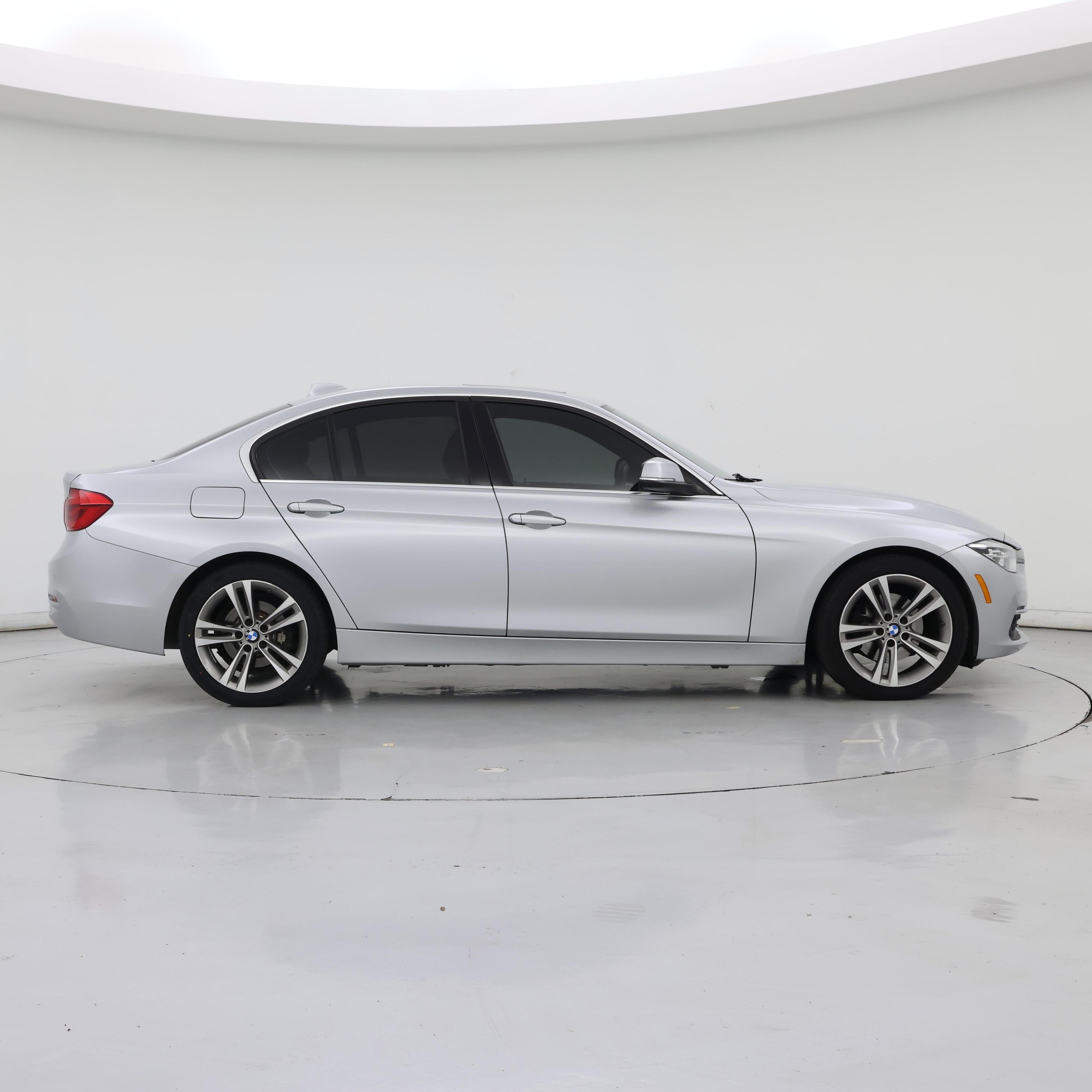 Thumbnail: 2016 BMW 3 Series - 7