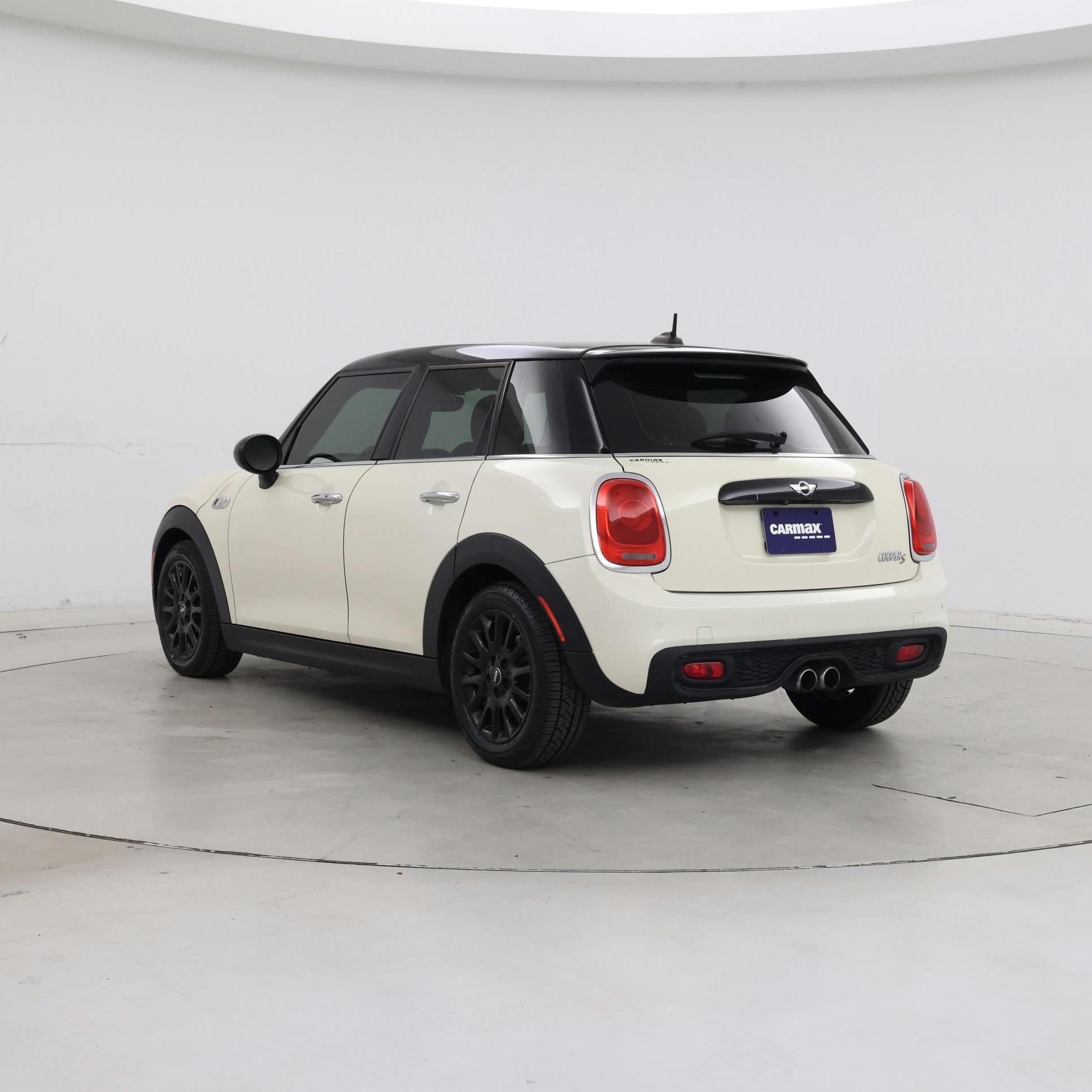 Thumbnail: 2018 MINI Cooper Hardtop - 2