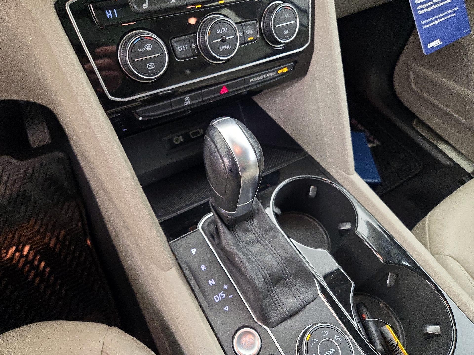 Thumbnail: 2018 Volkswagen Atlas - 17