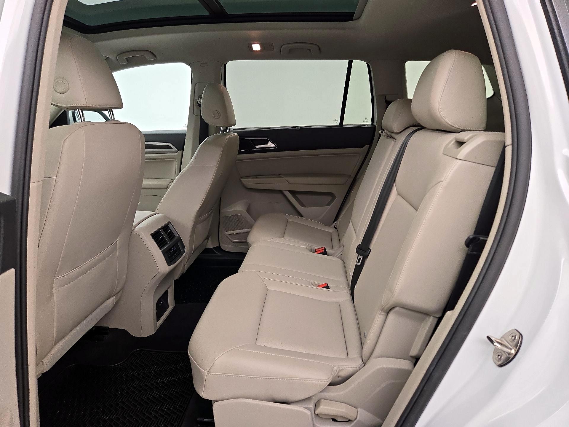 Thumbnail: 2018 Volkswagen Atlas - 20