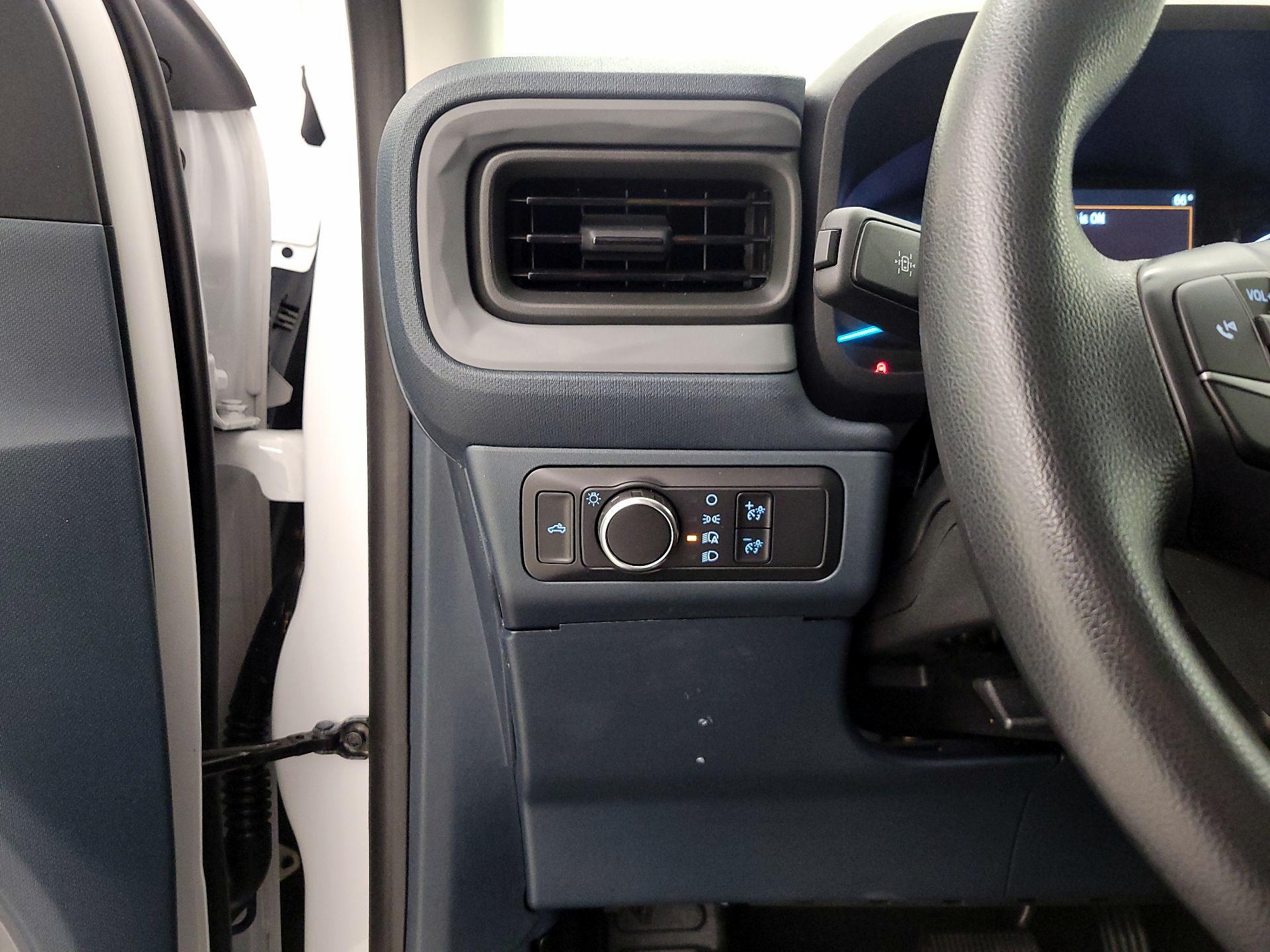 Thumbnail: 2022 Ford Maverick - 13