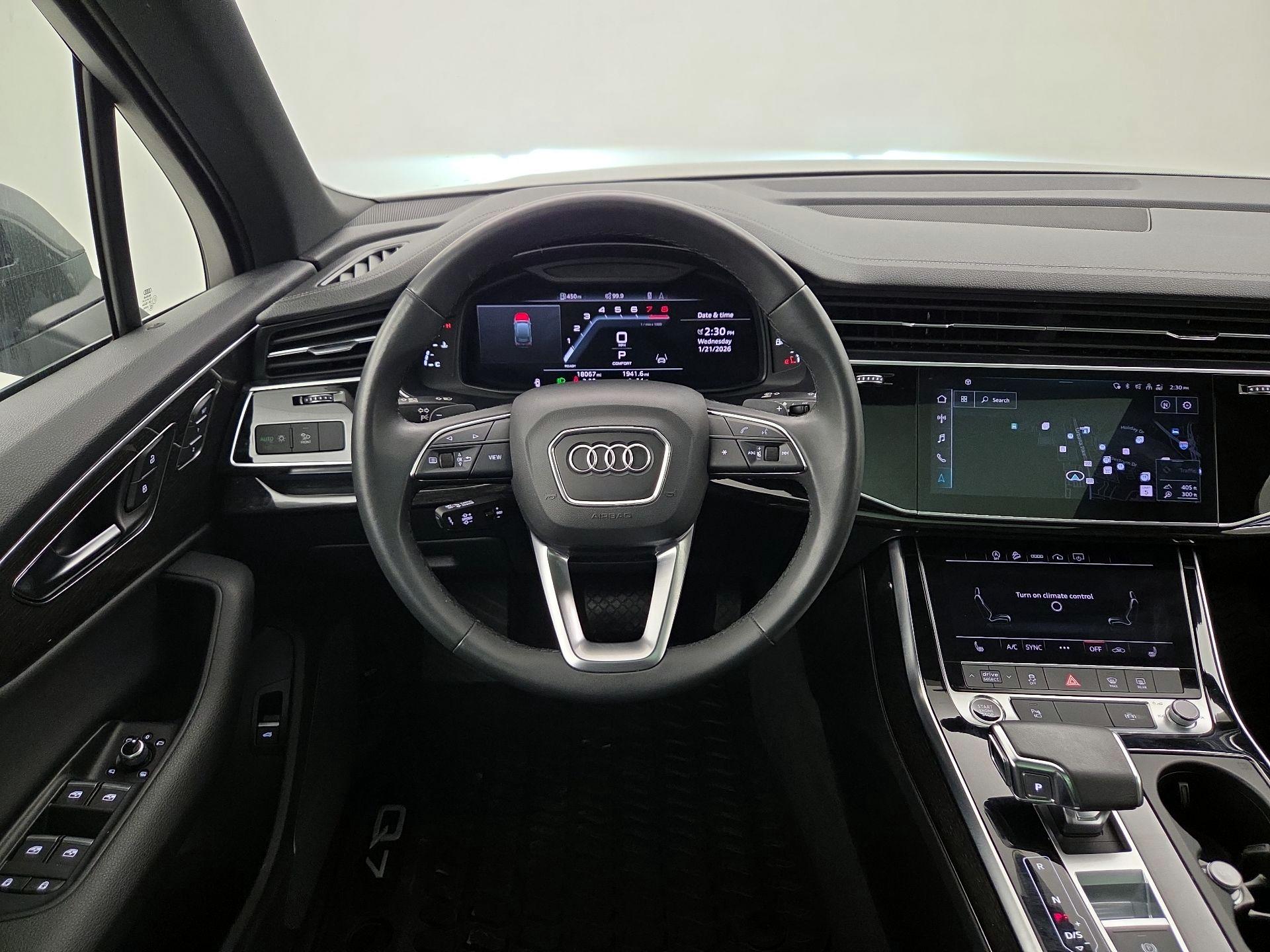 Thumbnail: 2023 Audi Q7 - 10