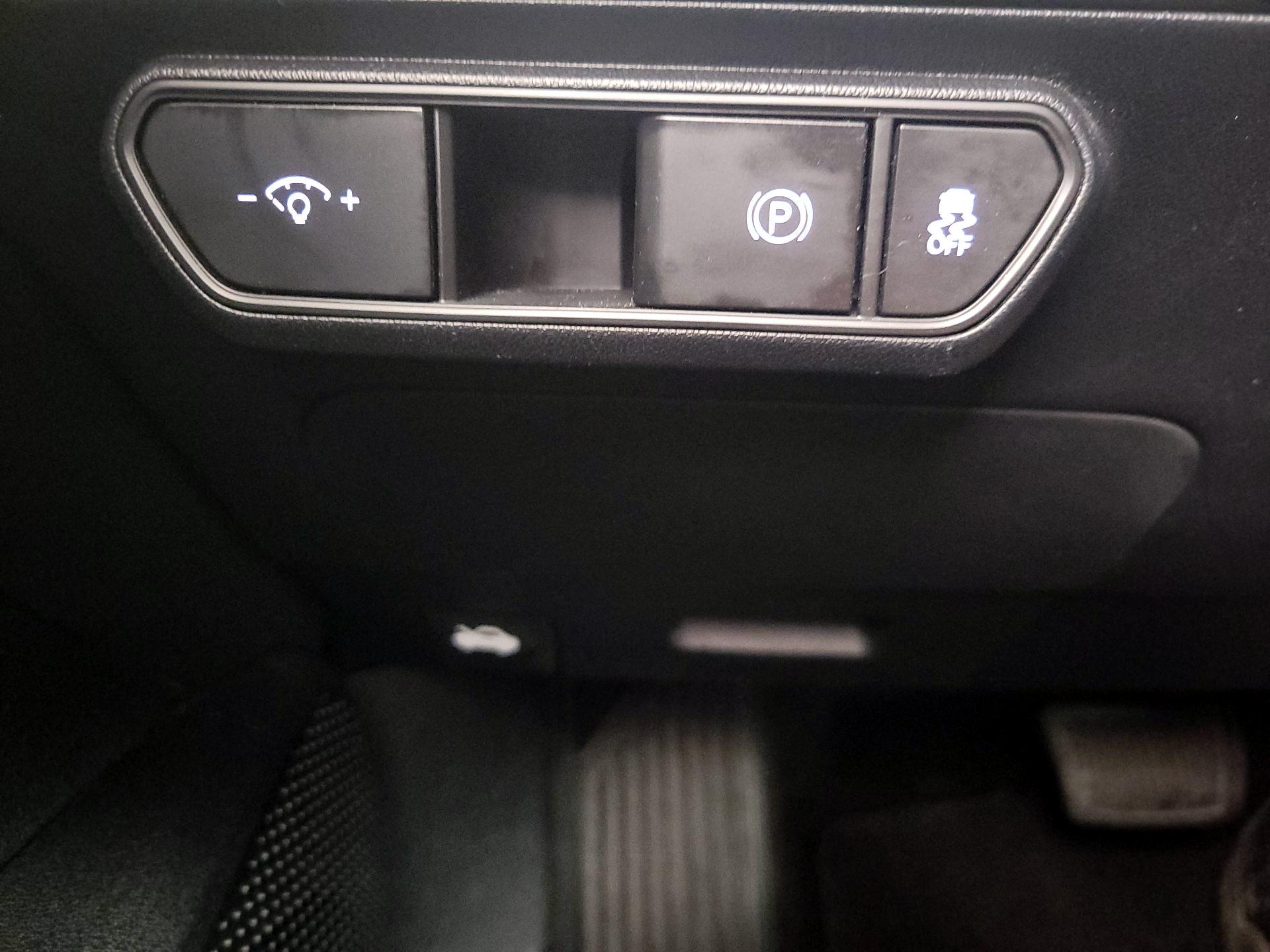 Thumbnail: 2025 Kia K4 - 13