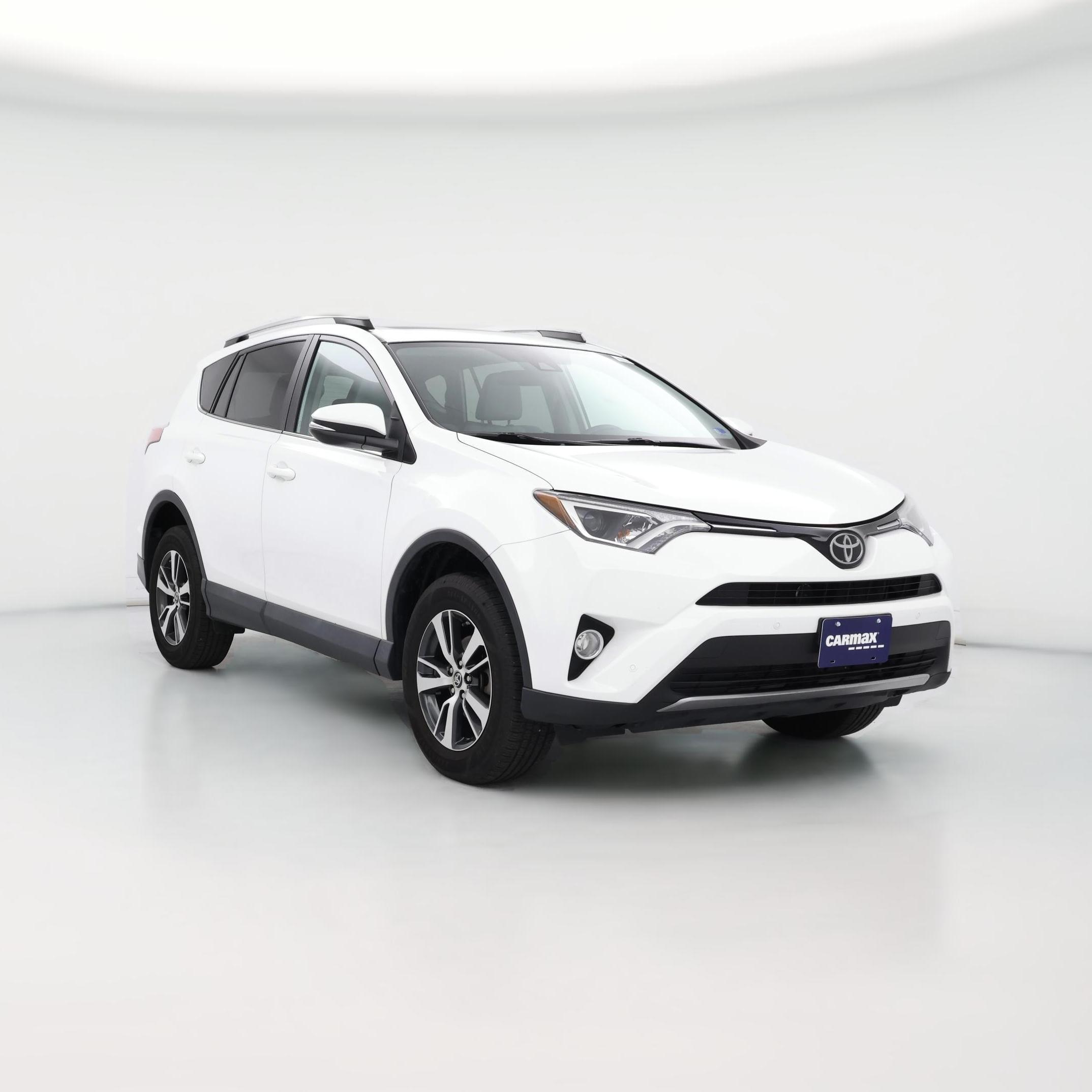 Thumbnail: 2018 Toyota RAV4 - 1