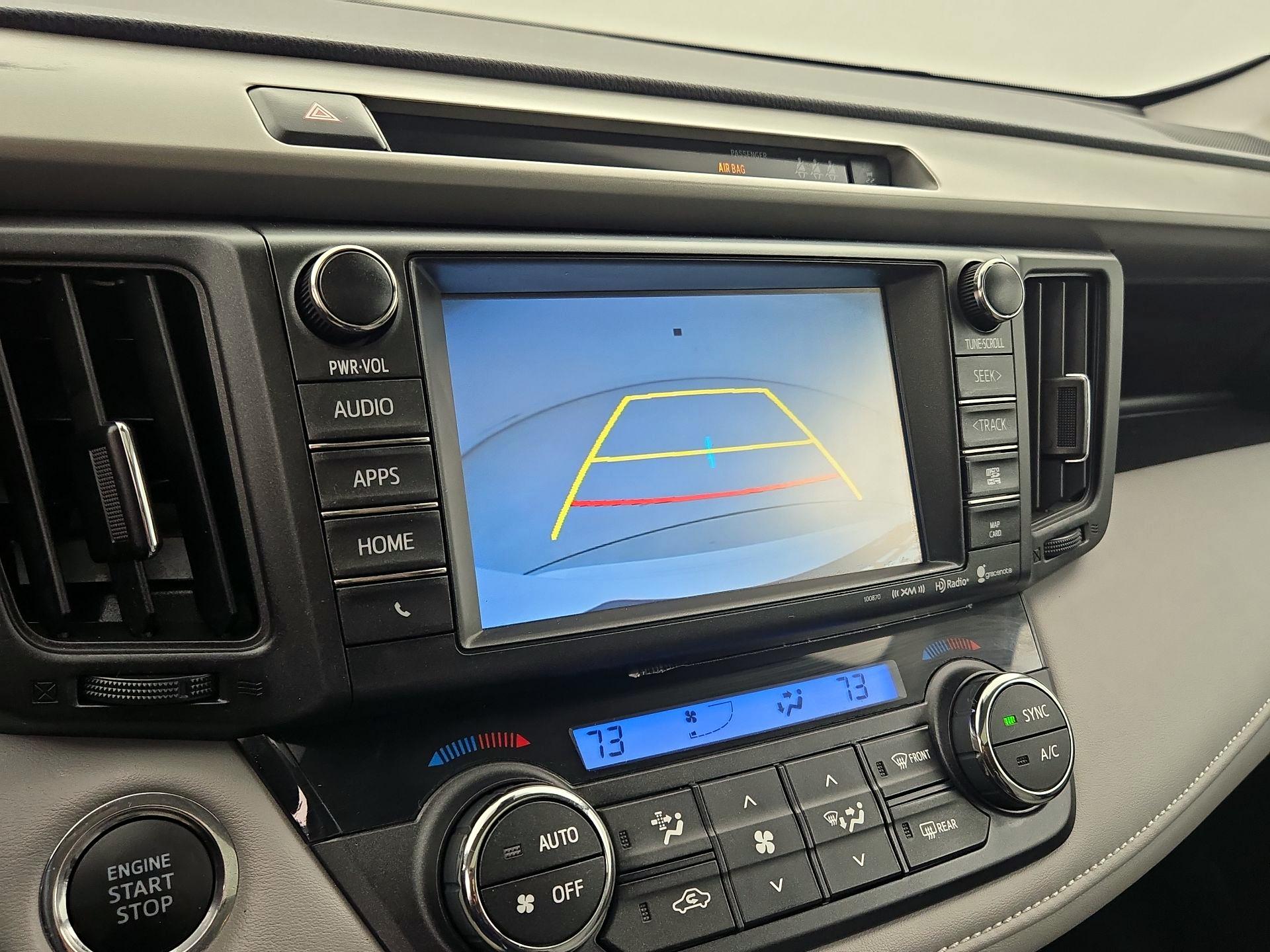 Thumbnail: 2018 Toyota RAV4 - 15