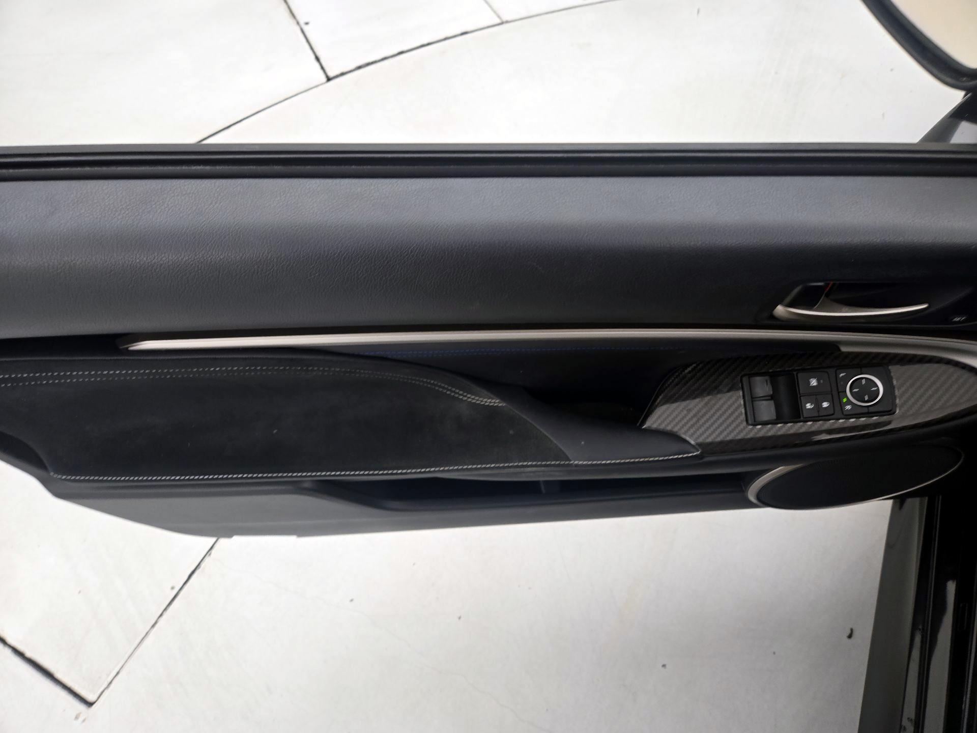 Thumbnail: 2019 Lexus RC - 12