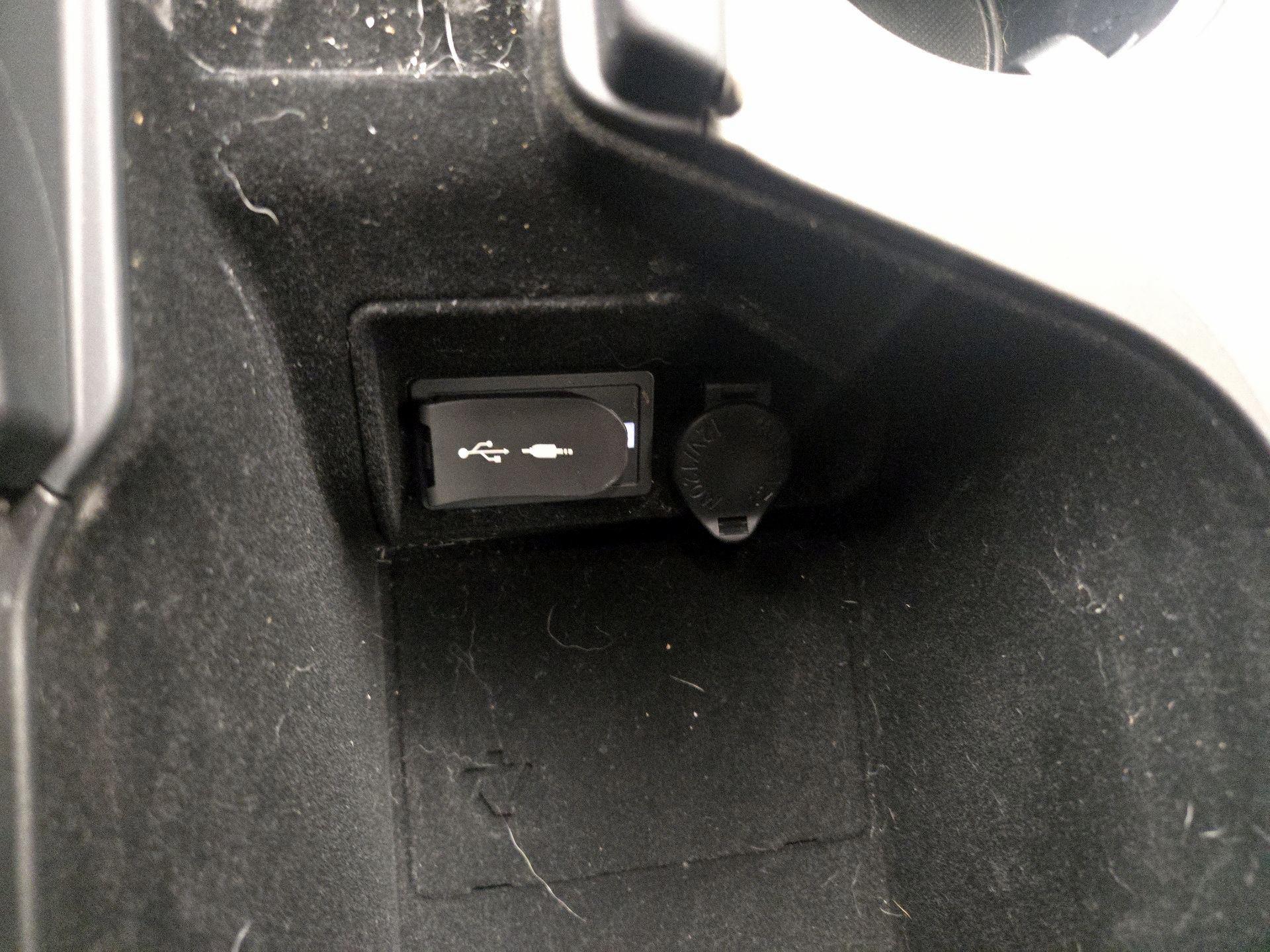 Thumbnail: 2019 Lexus RC - 18