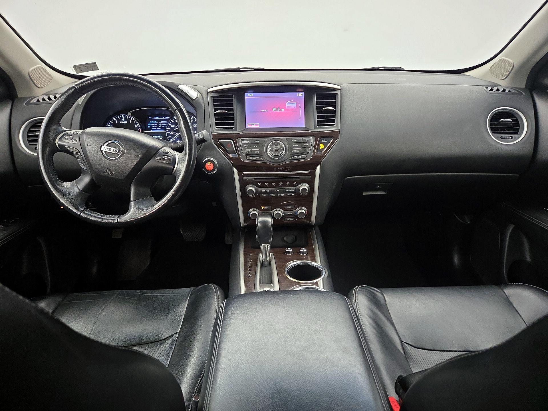 Thumbnail: 2015 Nissan Pathfinder - 9