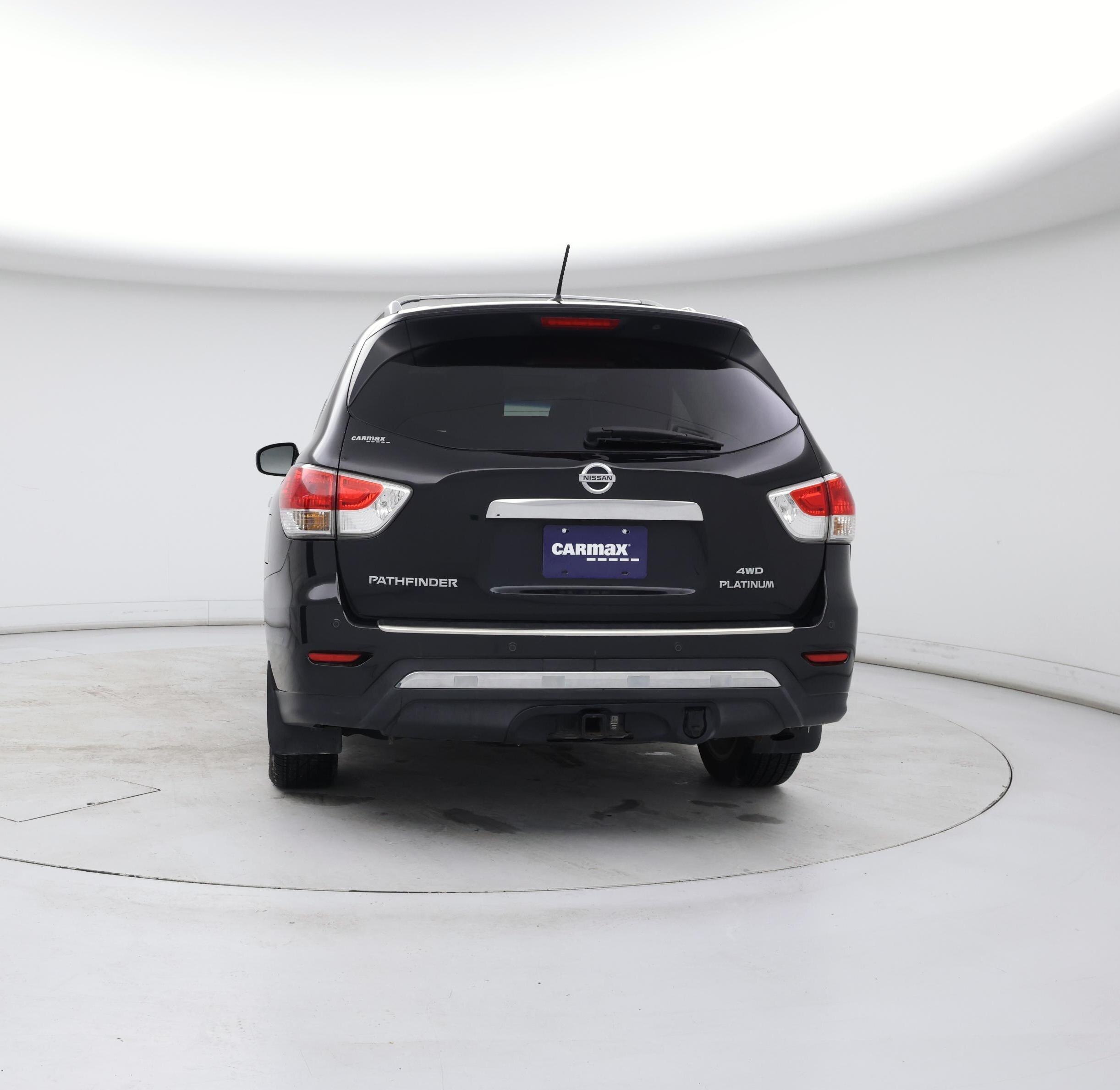 Thumbnail: 2015 Nissan Pathfinder - 6