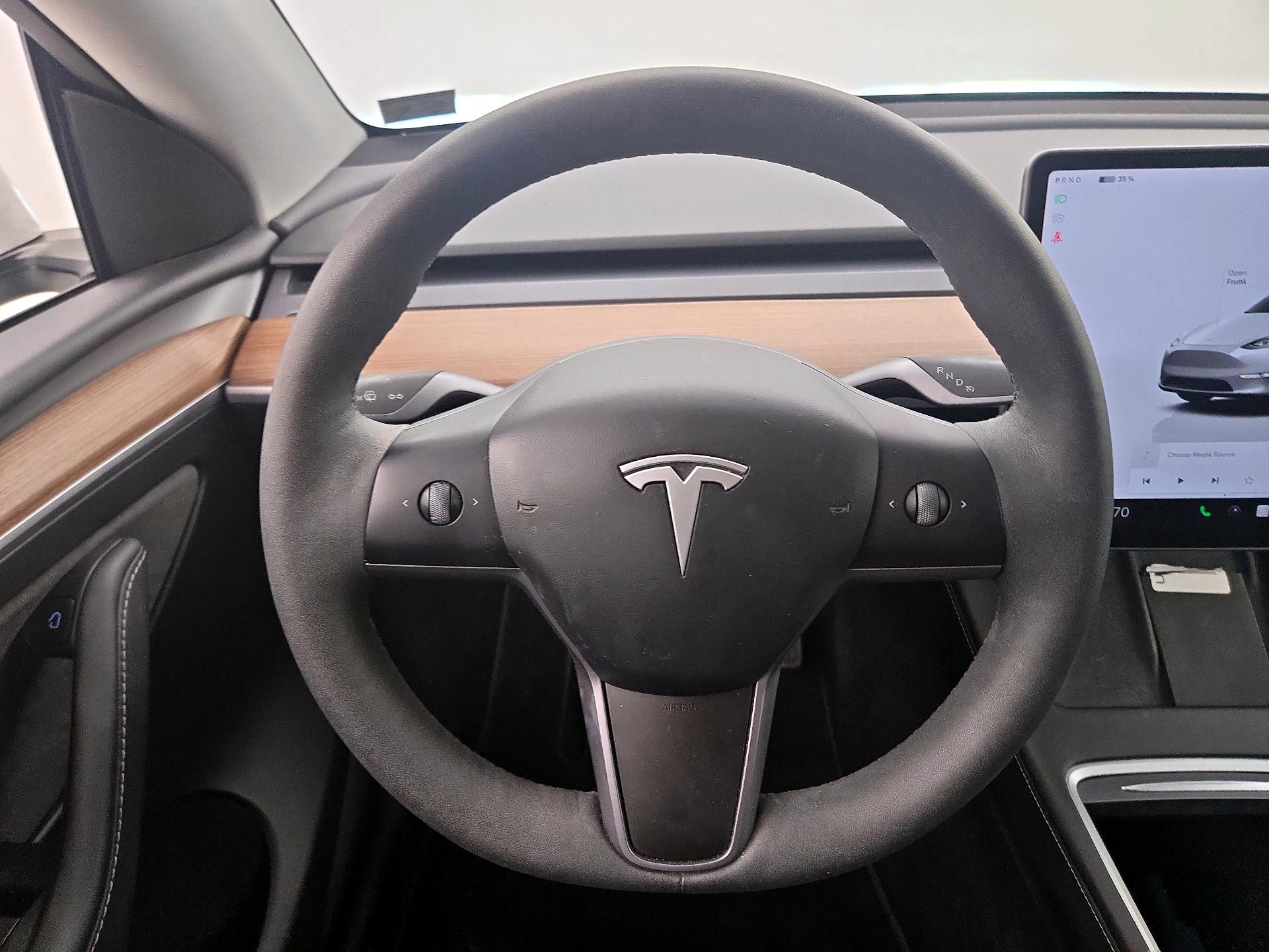 Thumbnail: 2024 Tesla Model Y - 10