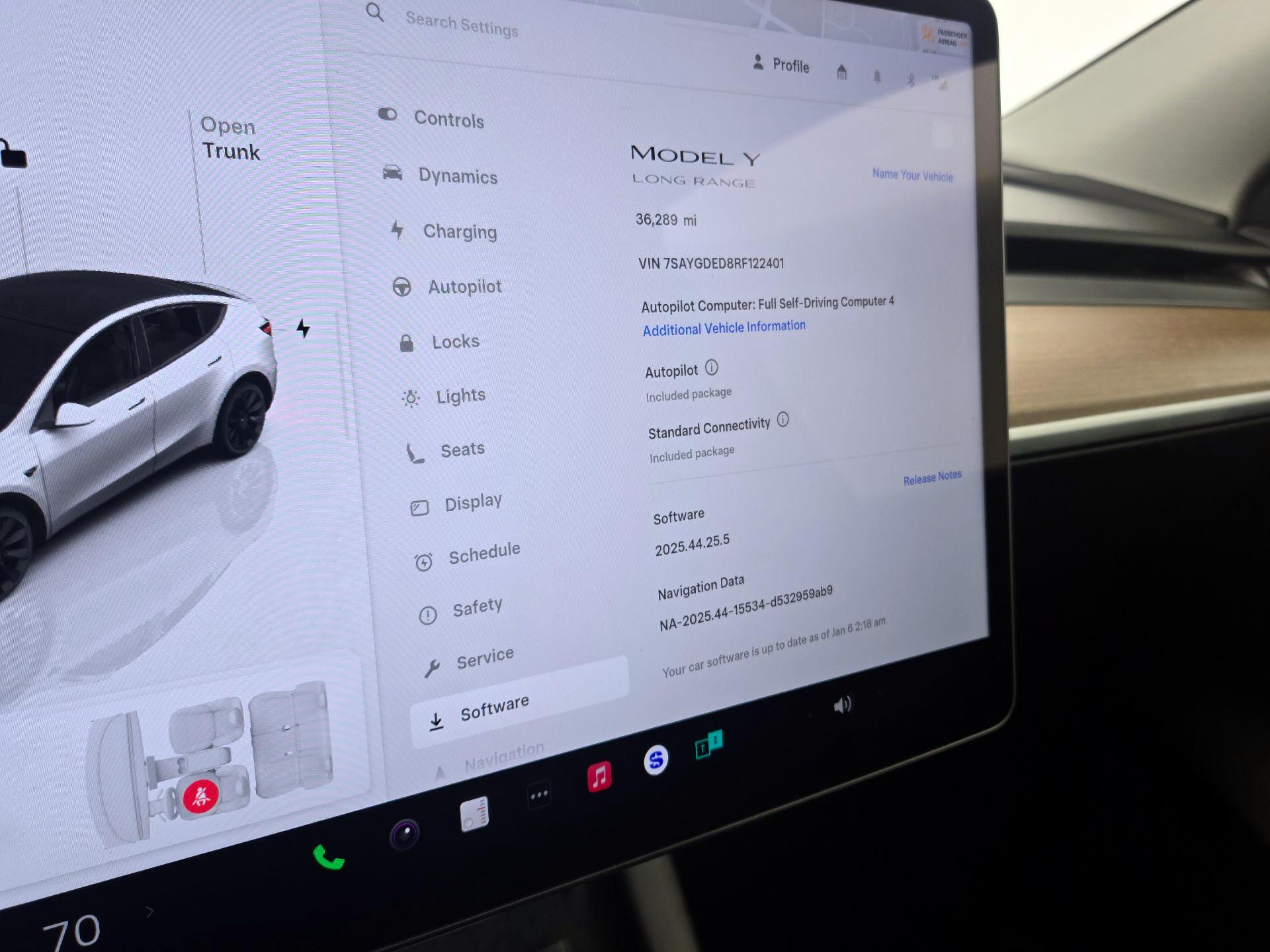 Thumbnail: 2024 Tesla Model Y - 13