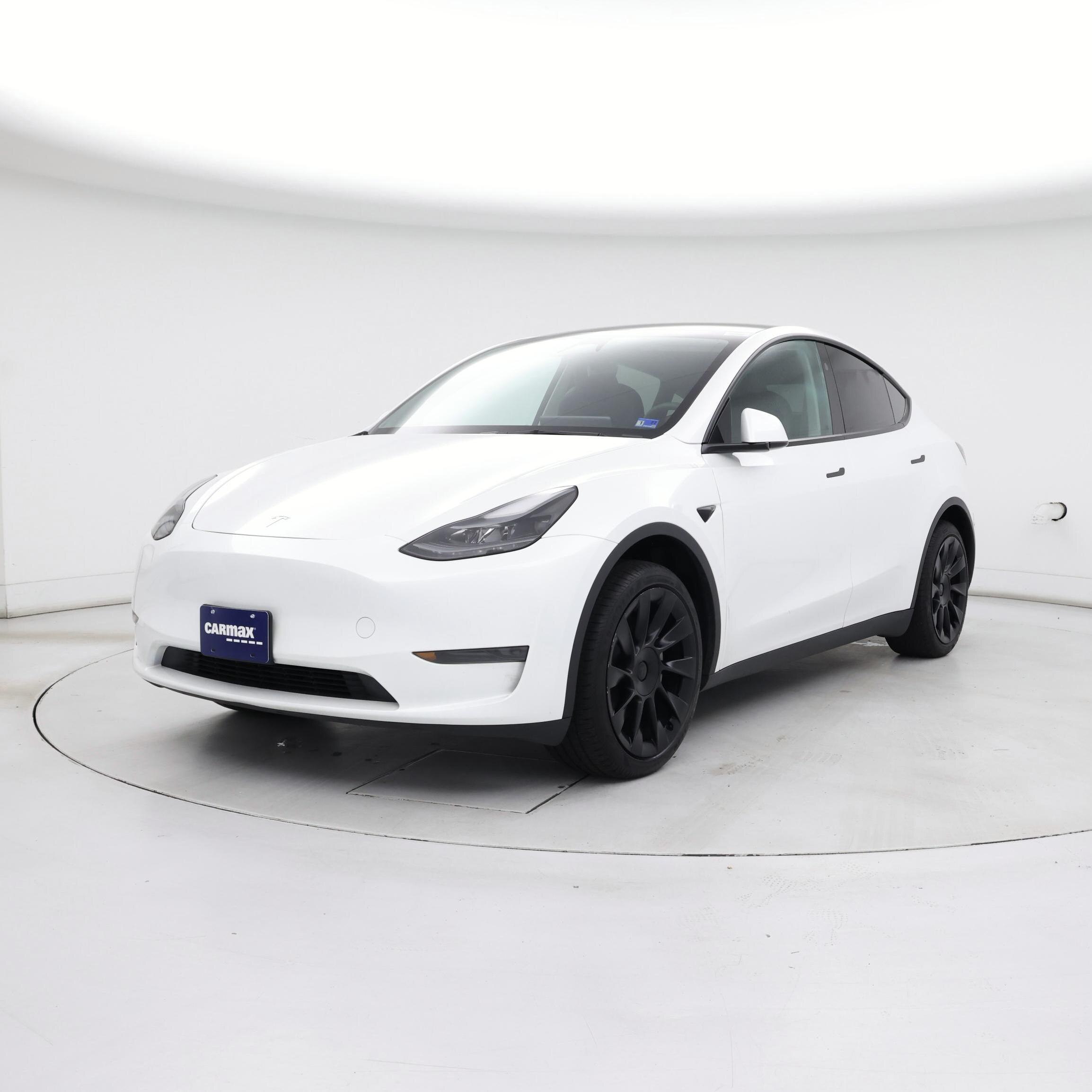 Thumbnail: 2024 Tesla Model Y - 4