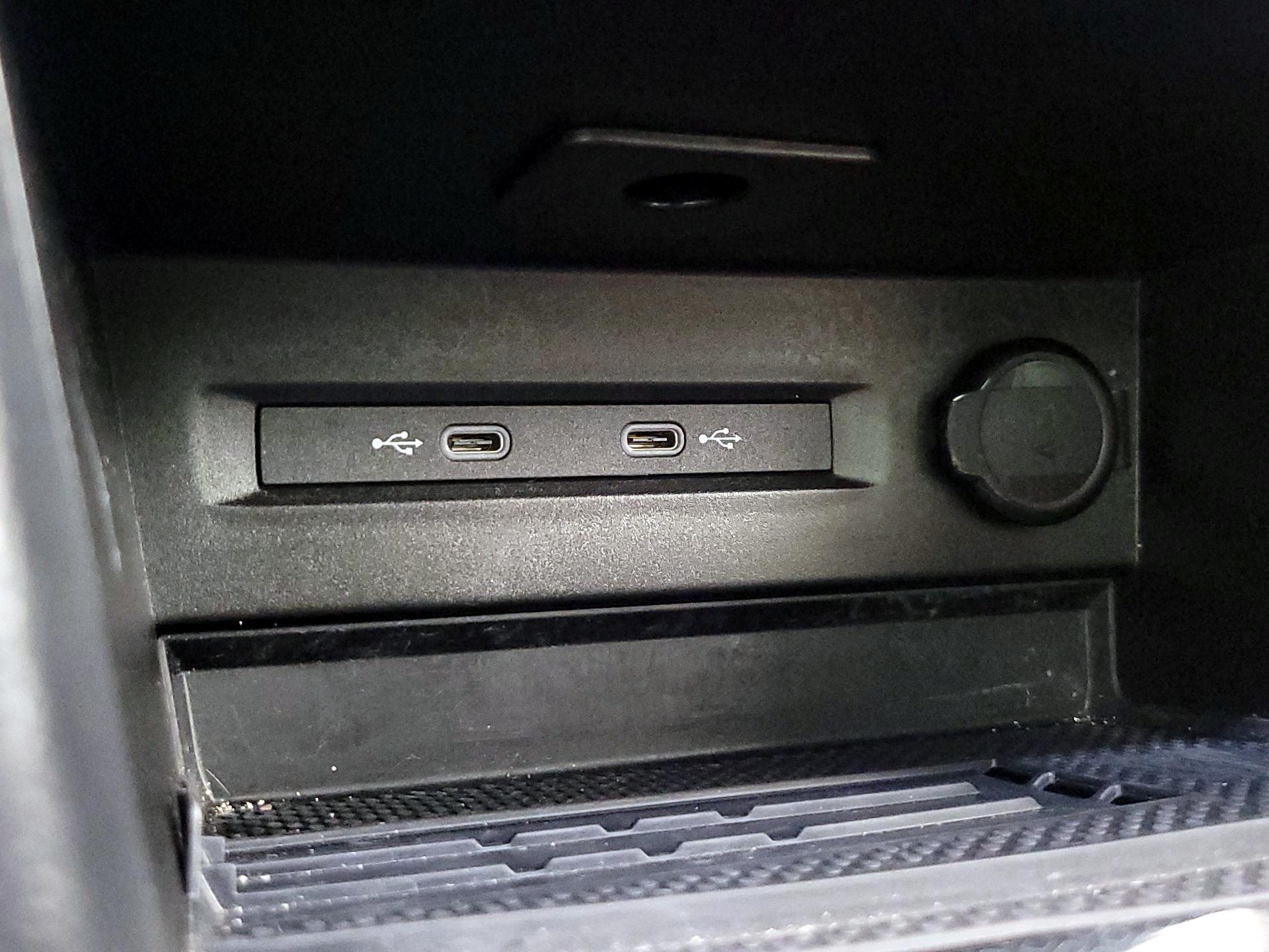 Thumbnail: 2025 Volkswagen Taos - 18