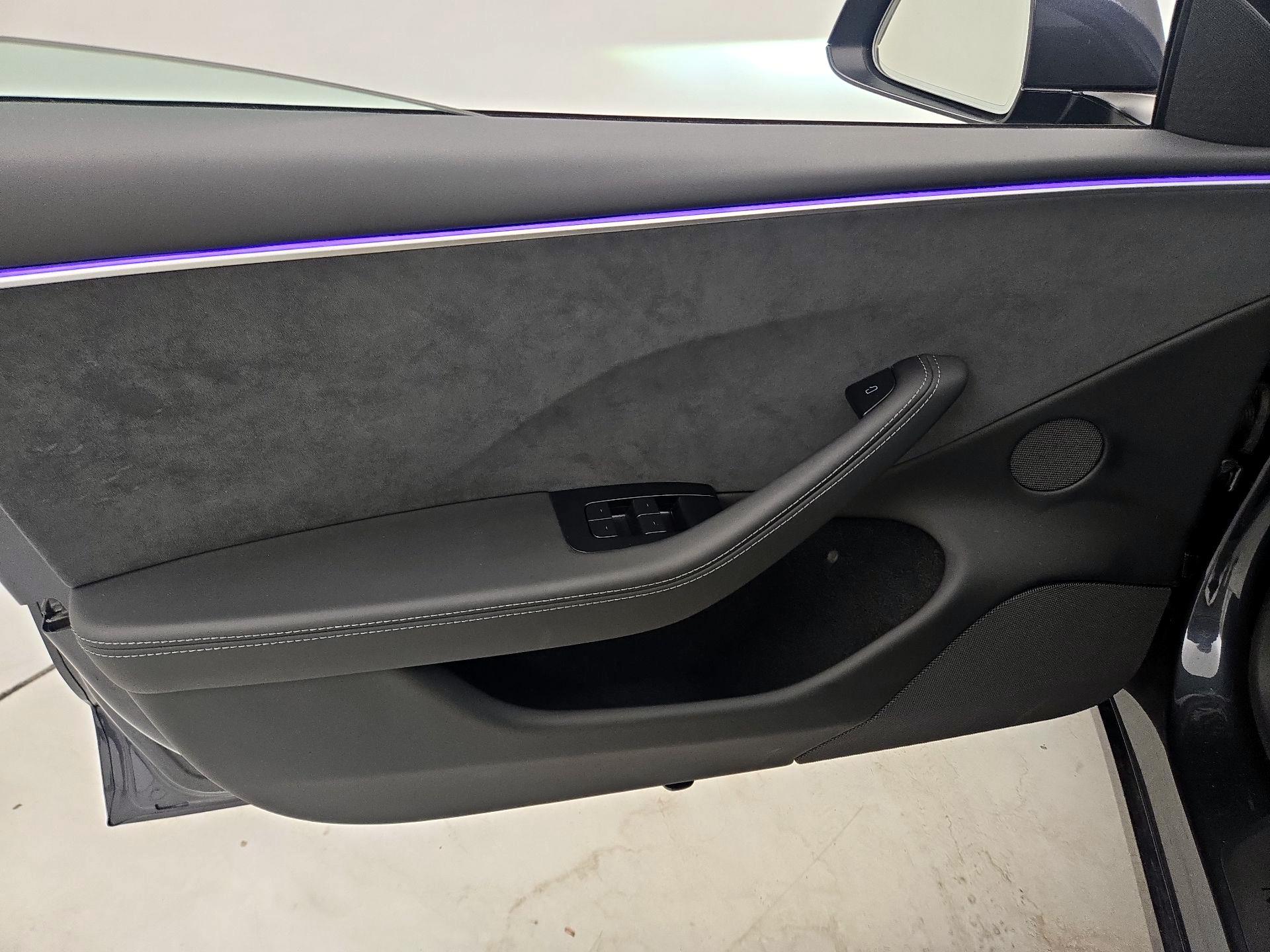 Thumbnail: 2024 Tesla Model 3 - 12