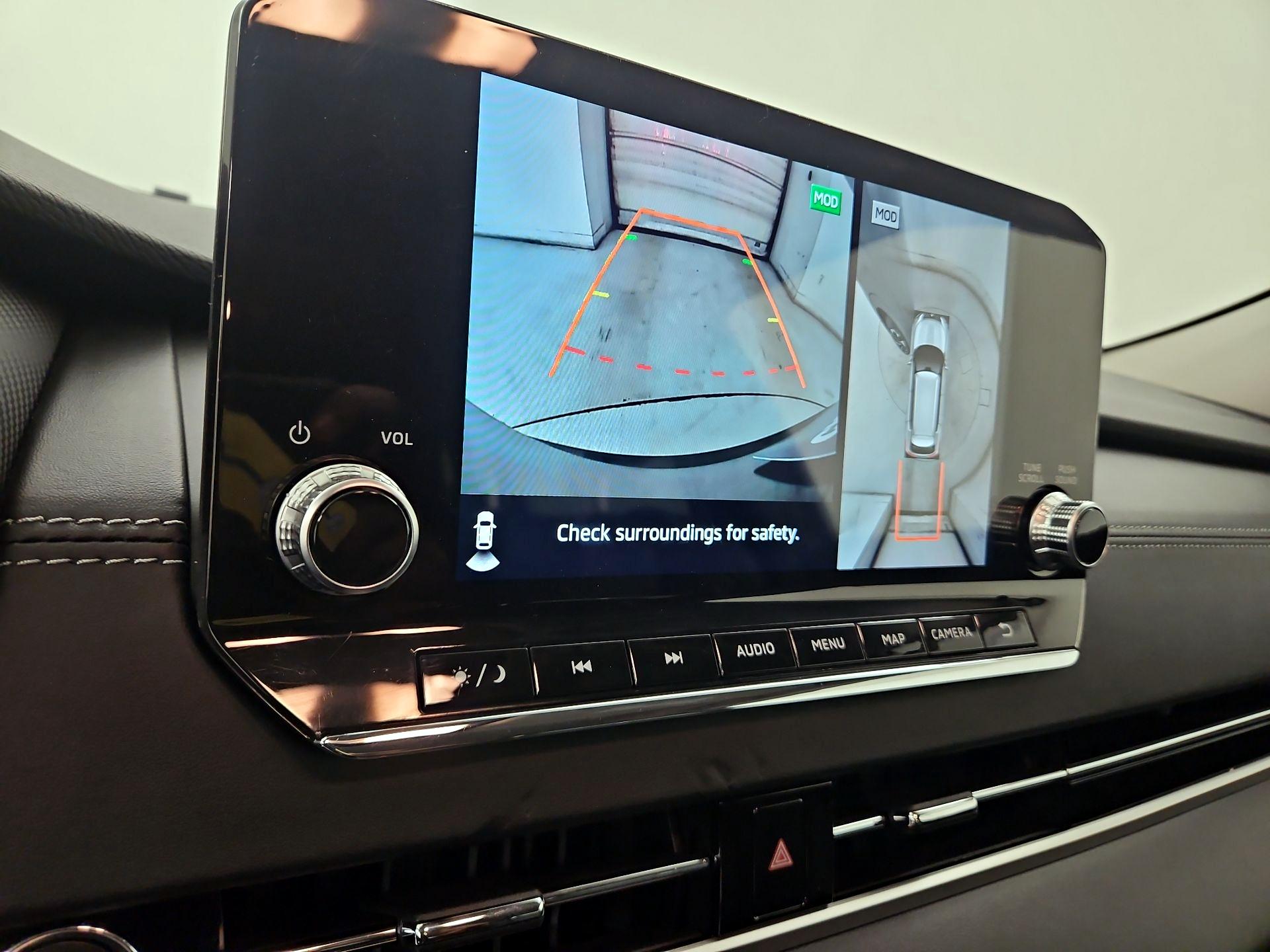 Thumbnail: 2022 Mitsubishi Outlander - 15