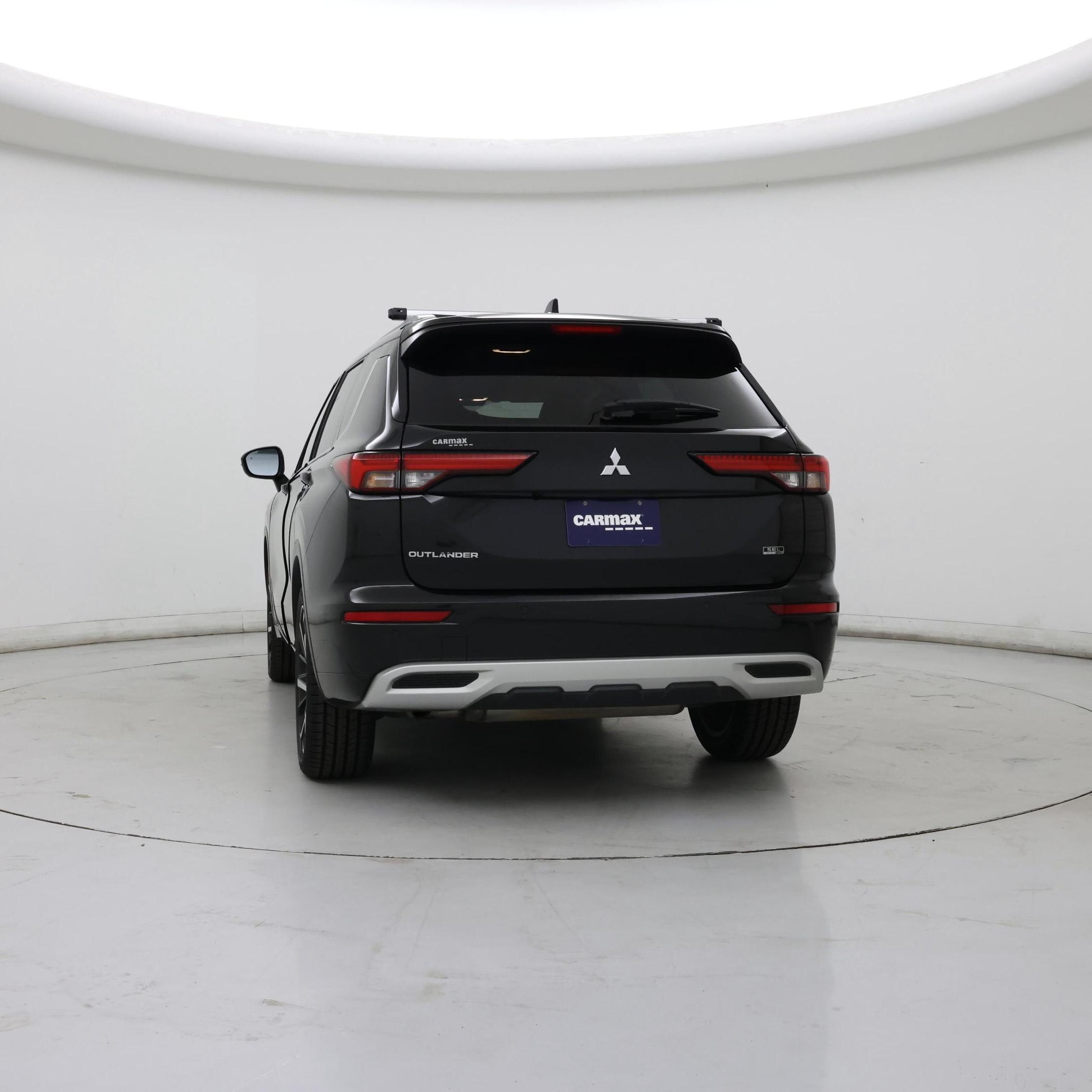 Thumbnail: 2022 Mitsubishi Outlander - 6