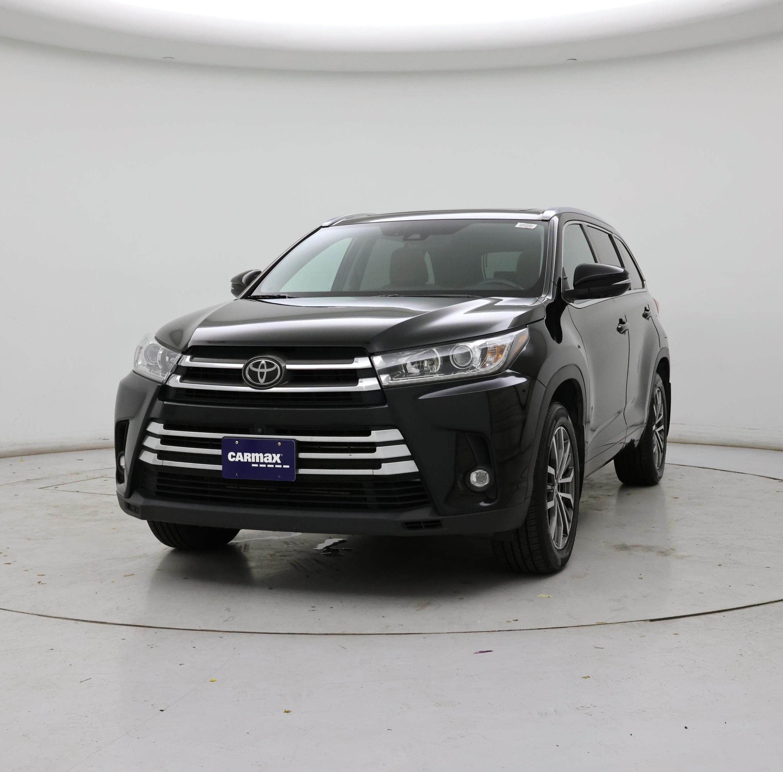 Thumbnail: 2019 Toyota Highlander - 4