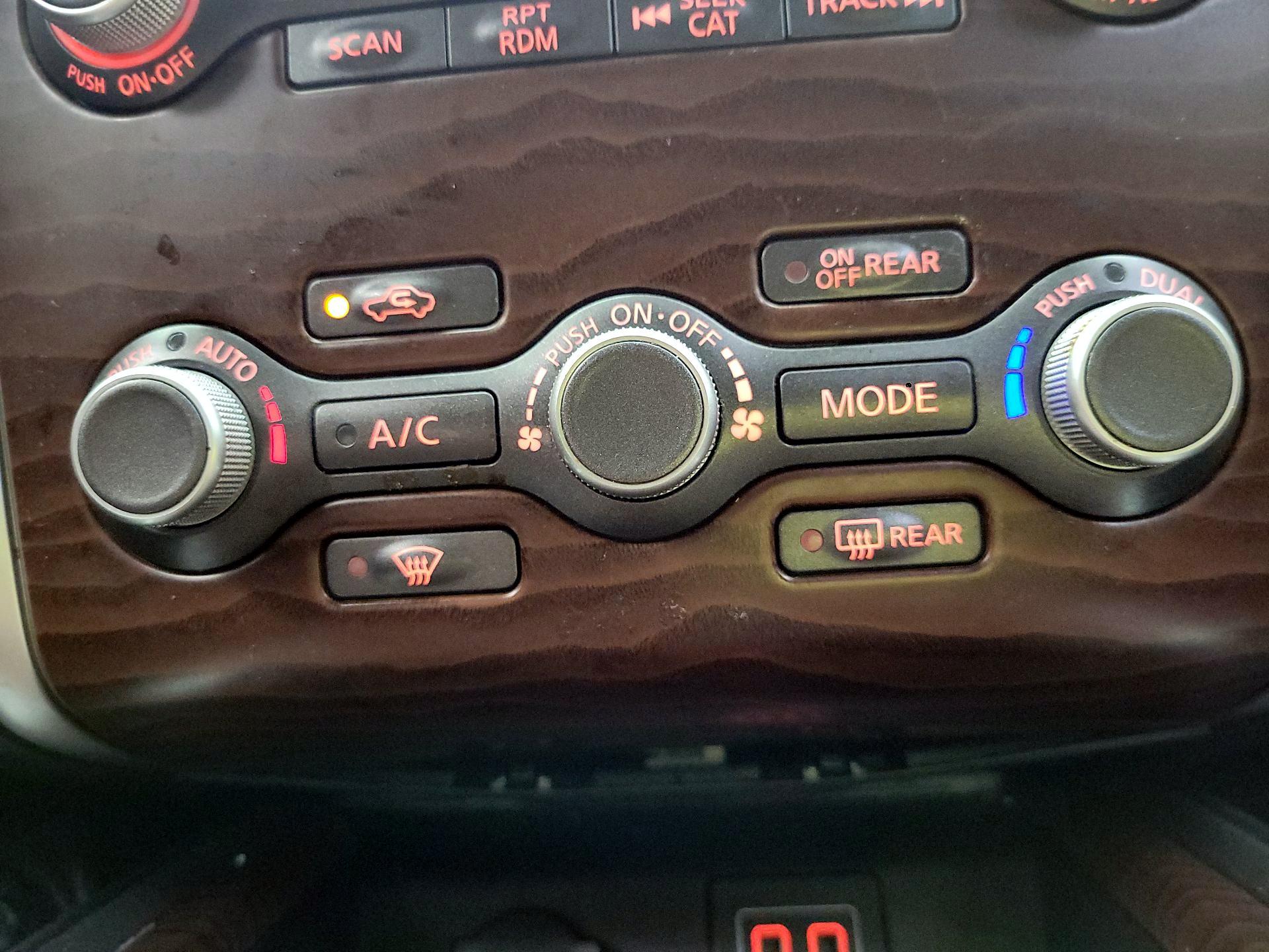 Thumbnail: 2018 Nissan Pathfinder - 15