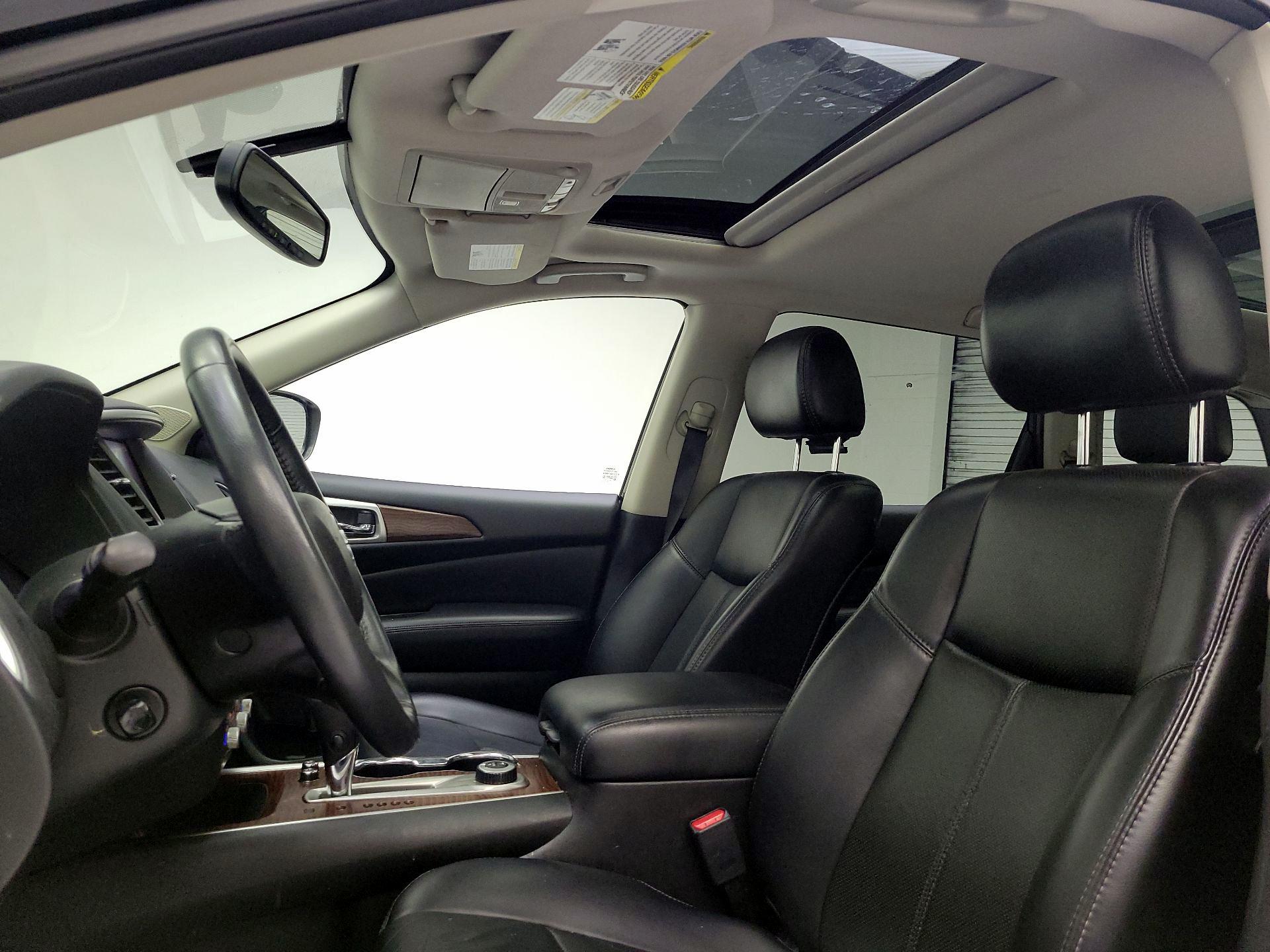 Thumbnail: 2018 Nissan Pathfinder - 18